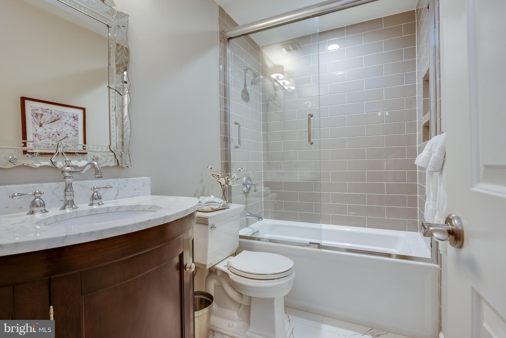 SHEARWATER CONDO - Residential