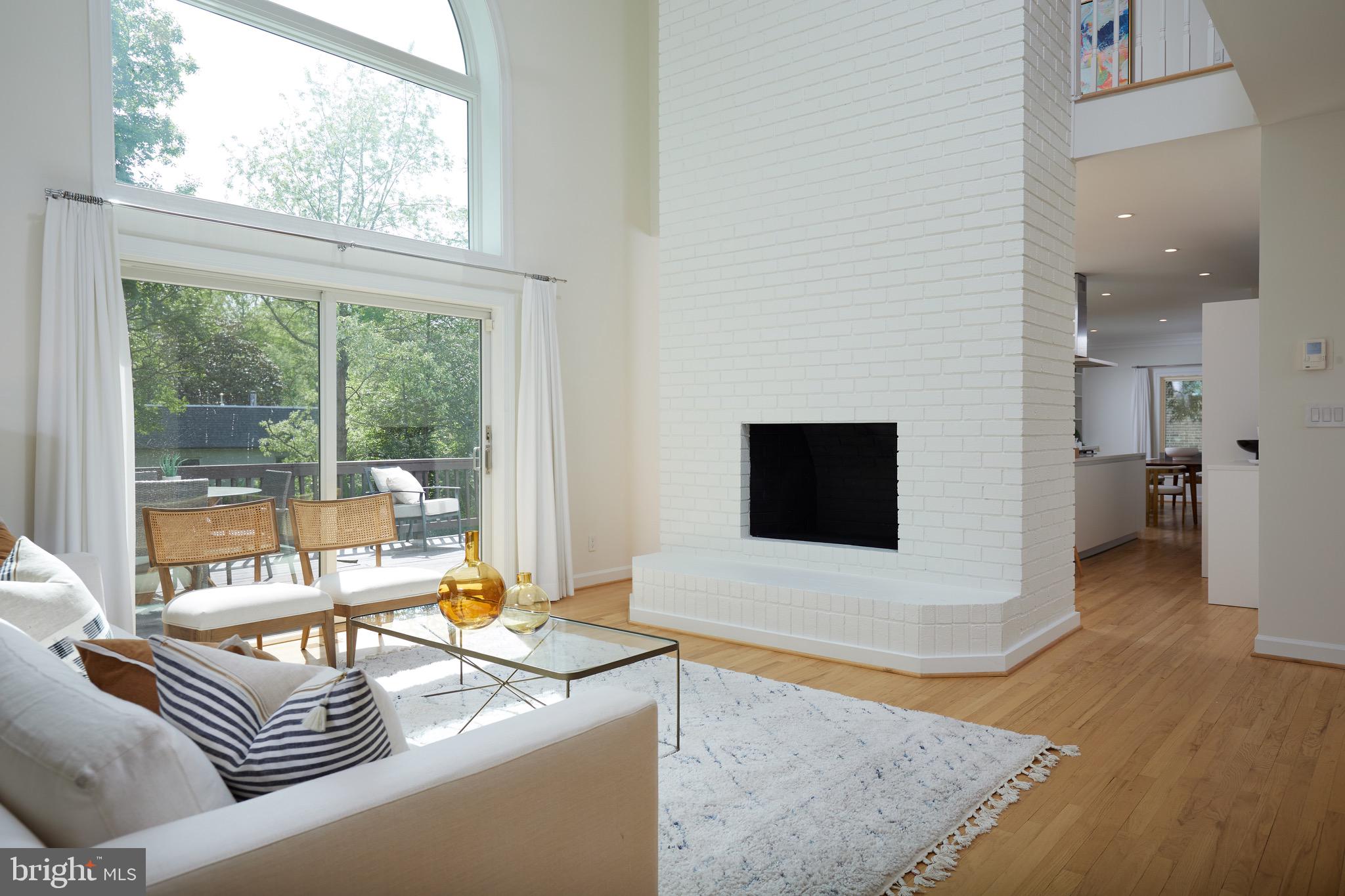 CHAIN BRIDGE WOODS - Residential