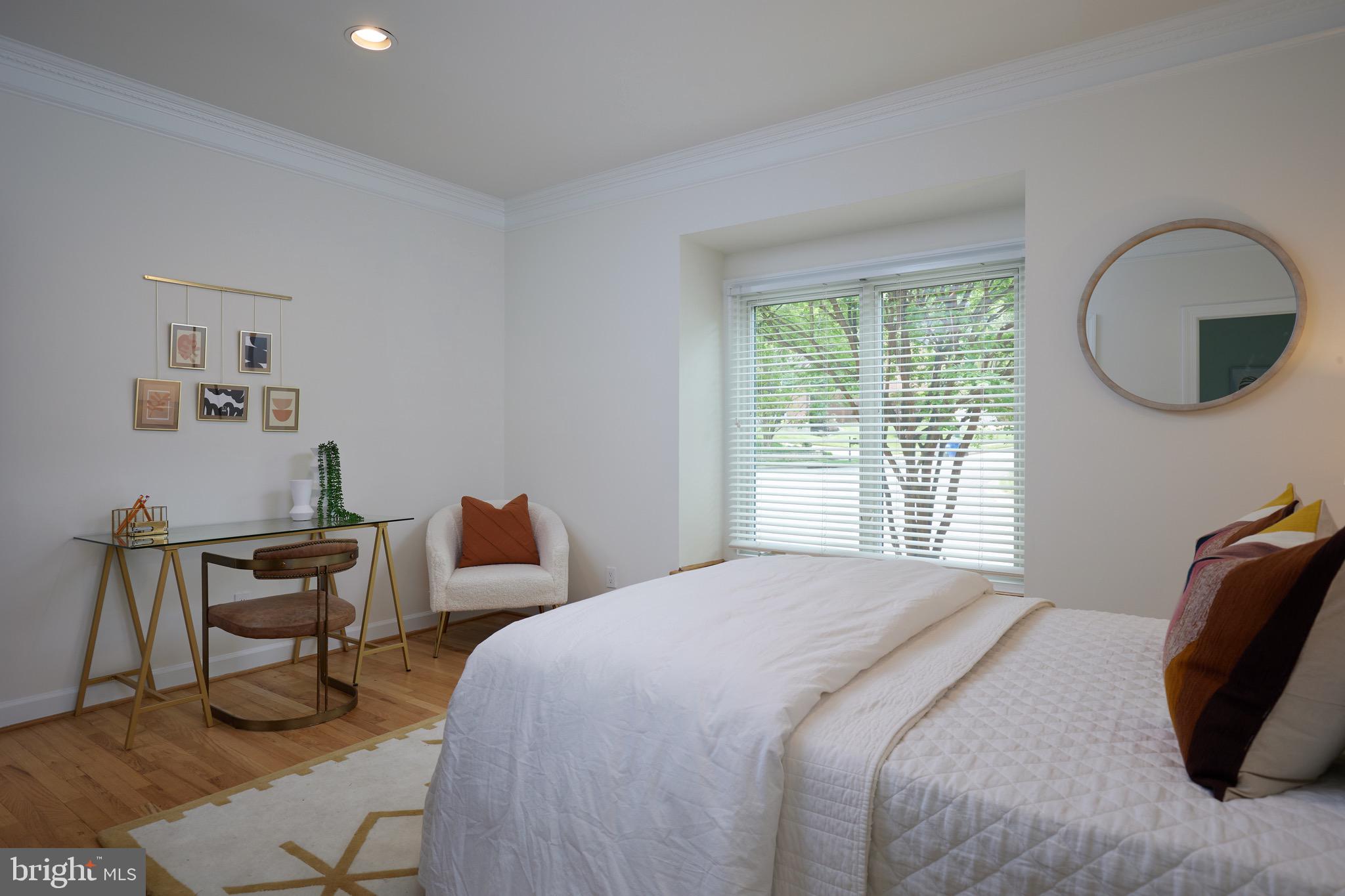 CHAIN BRIDGE WOODS - Residential