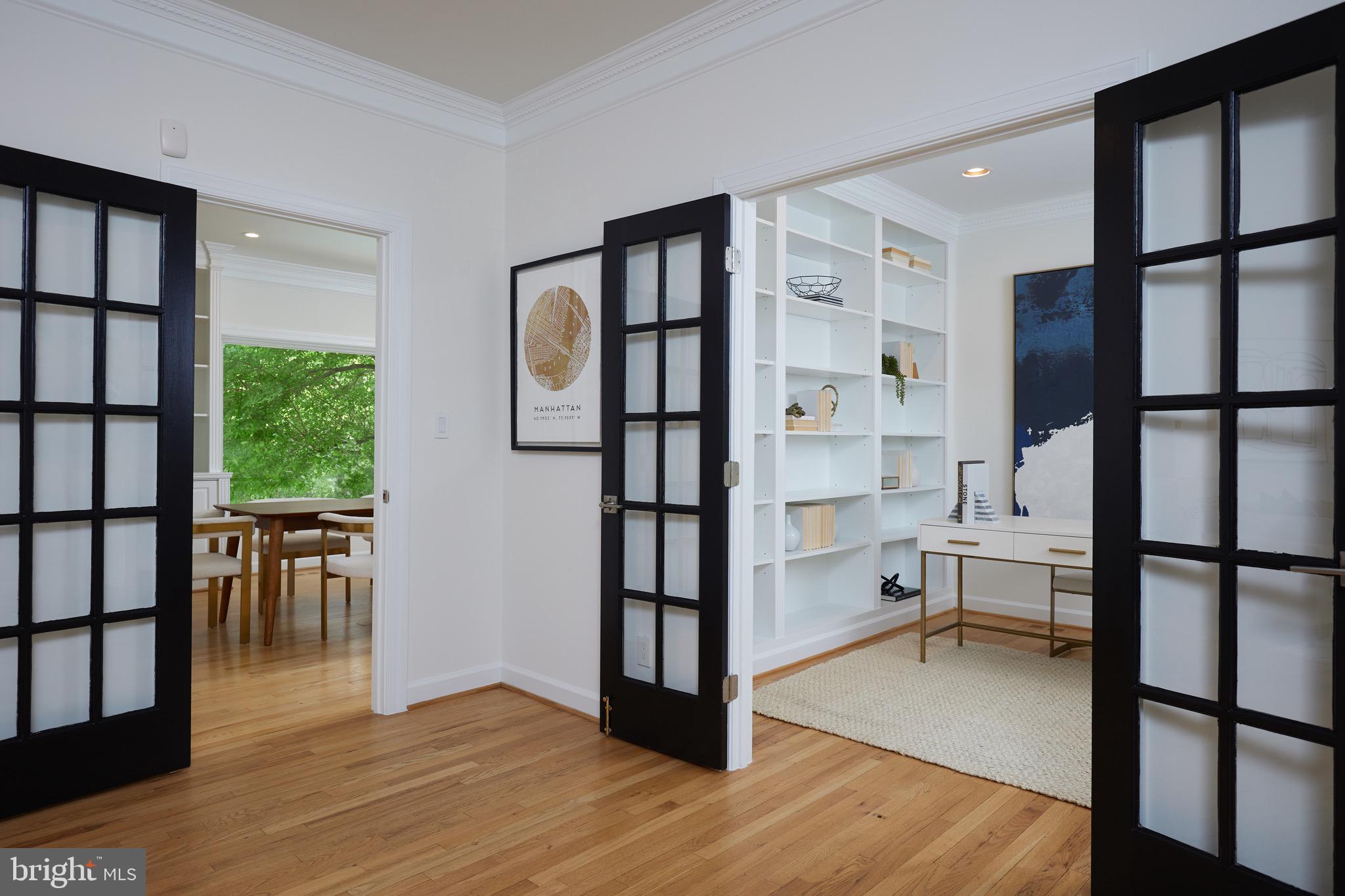 CHAIN BRIDGE WOODS - Residential