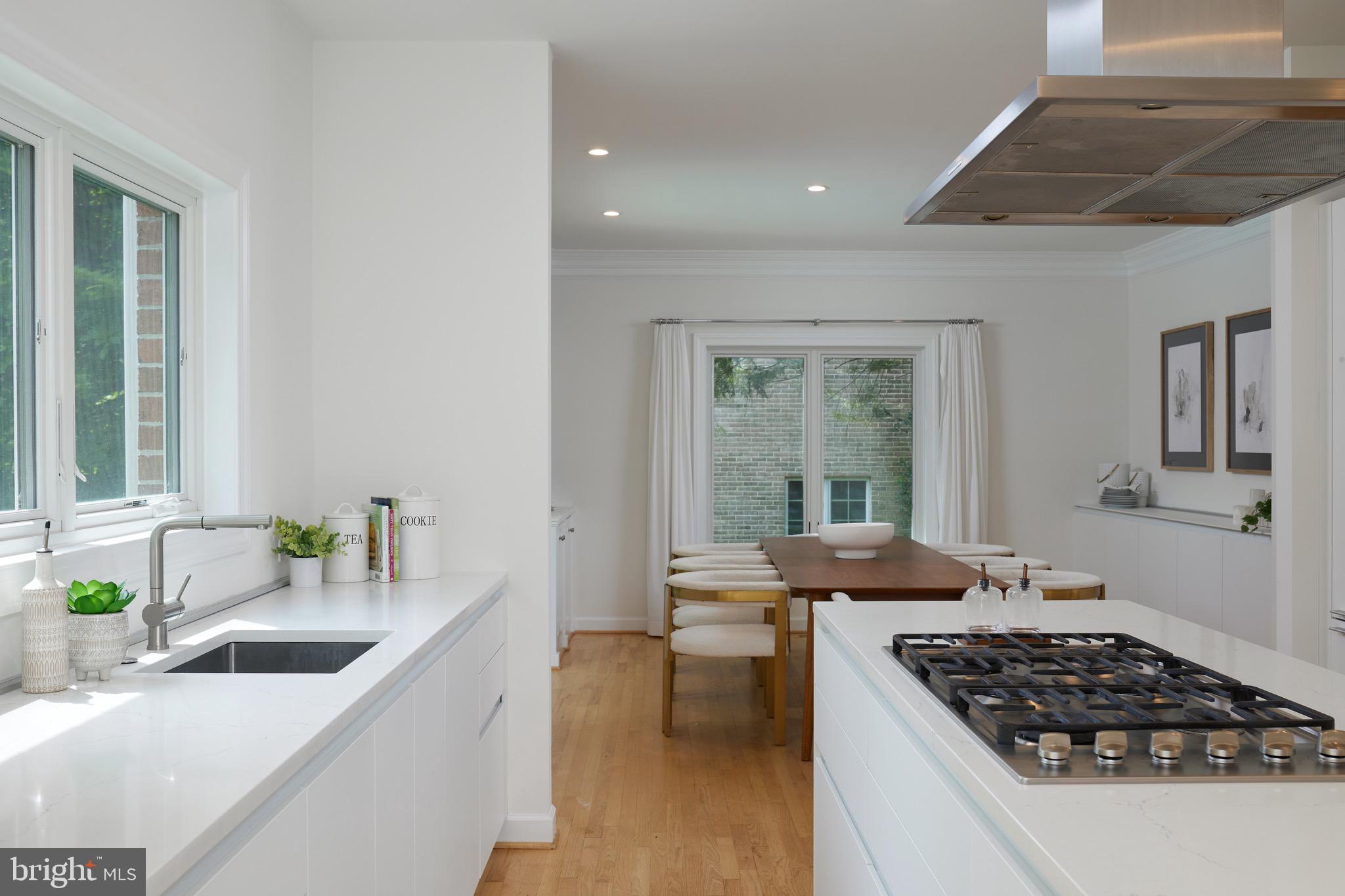 CHAIN BRIDGE WOODS - Residential