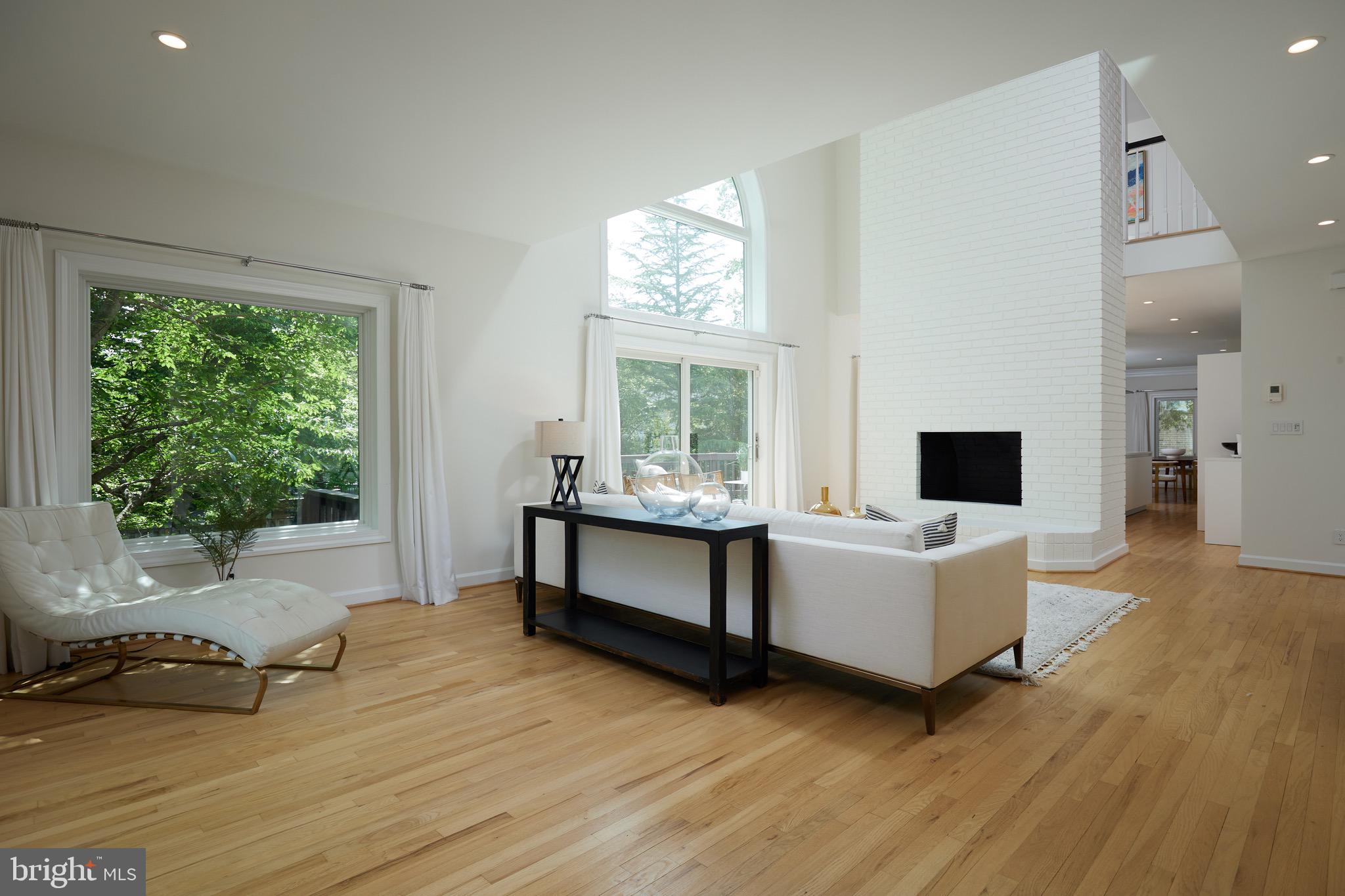 CHAIN BRIDGE WOODS - Residential