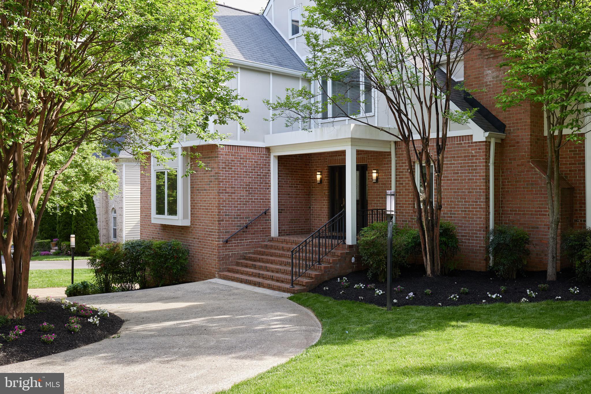 CHAIN BRIDGE WOODS - Residential