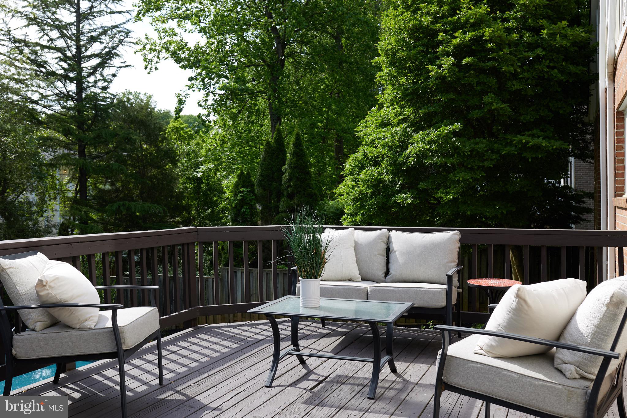 CHAIN BRIDGE WOODS - Residential