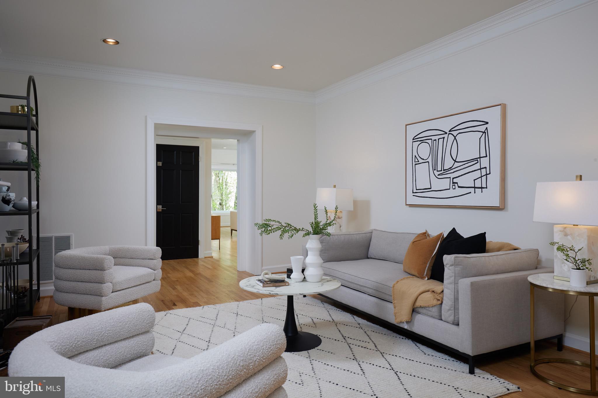 CHAIN BRIDGE WOODS - Residential