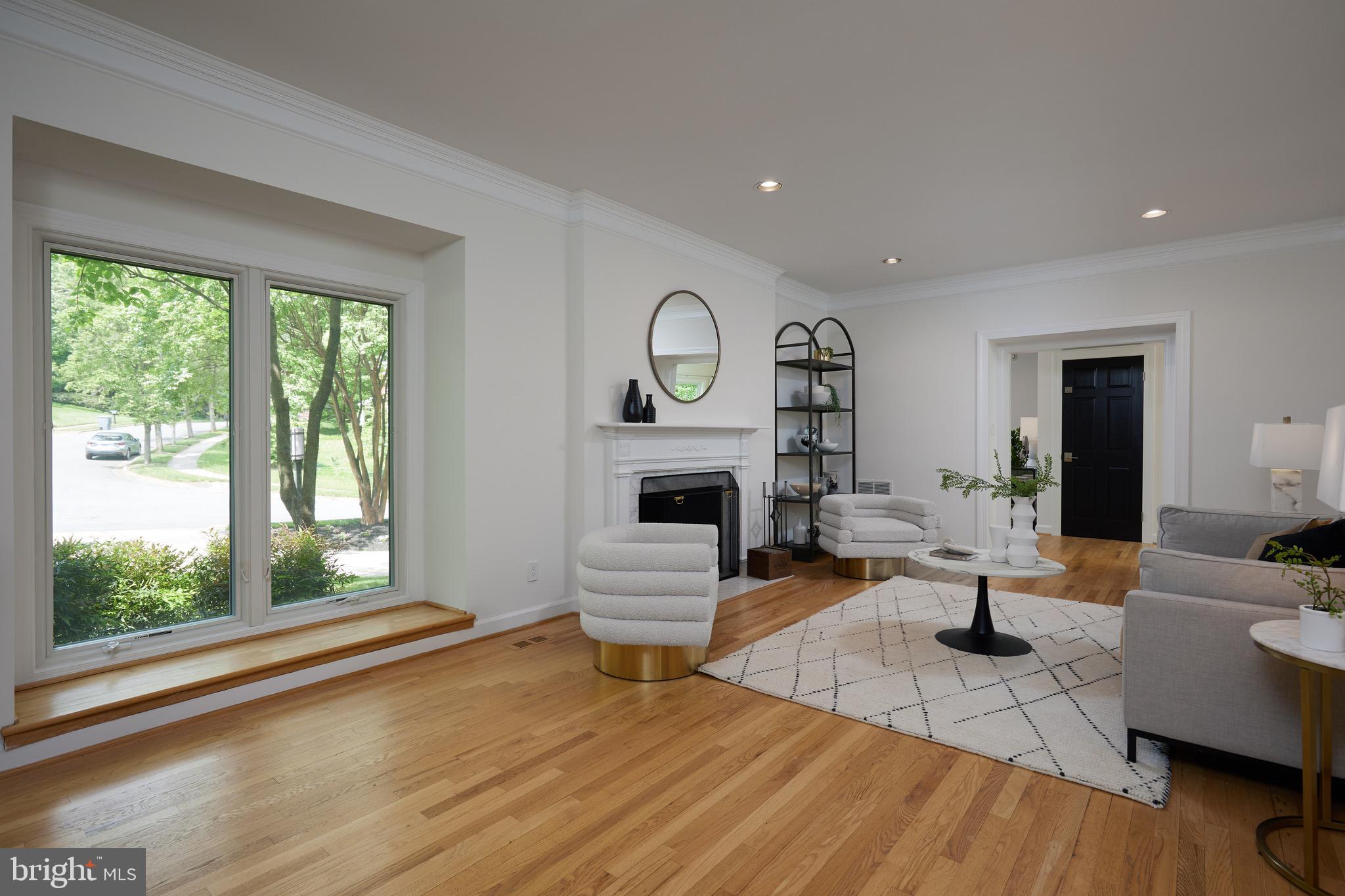 CHAIN BRIDGE WOODS - Residential