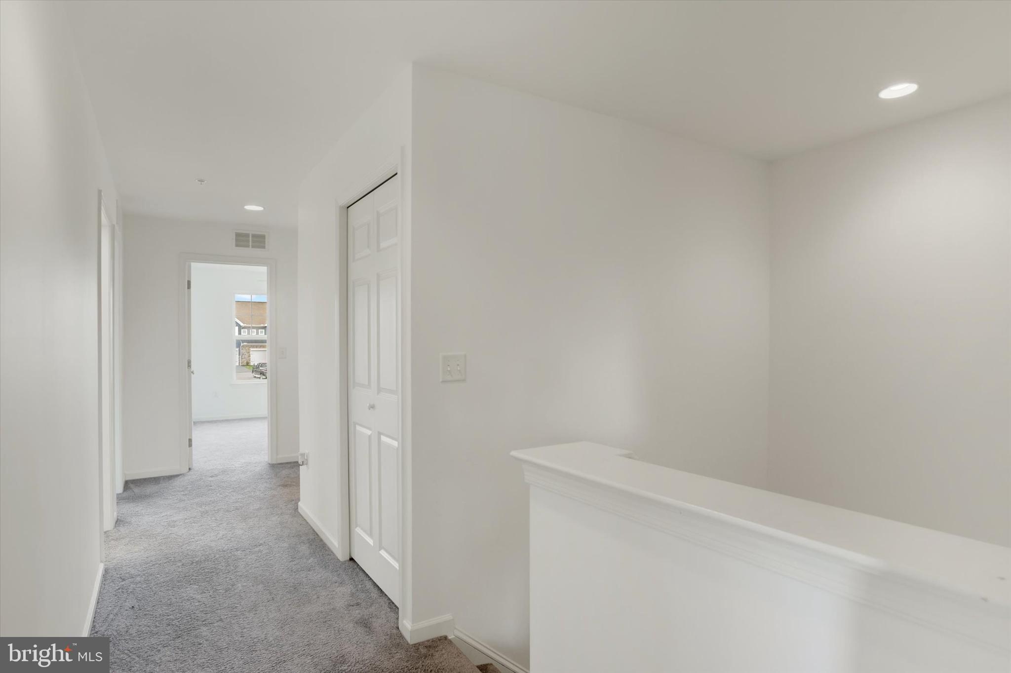 MAYAPPLE WOODS - Residential