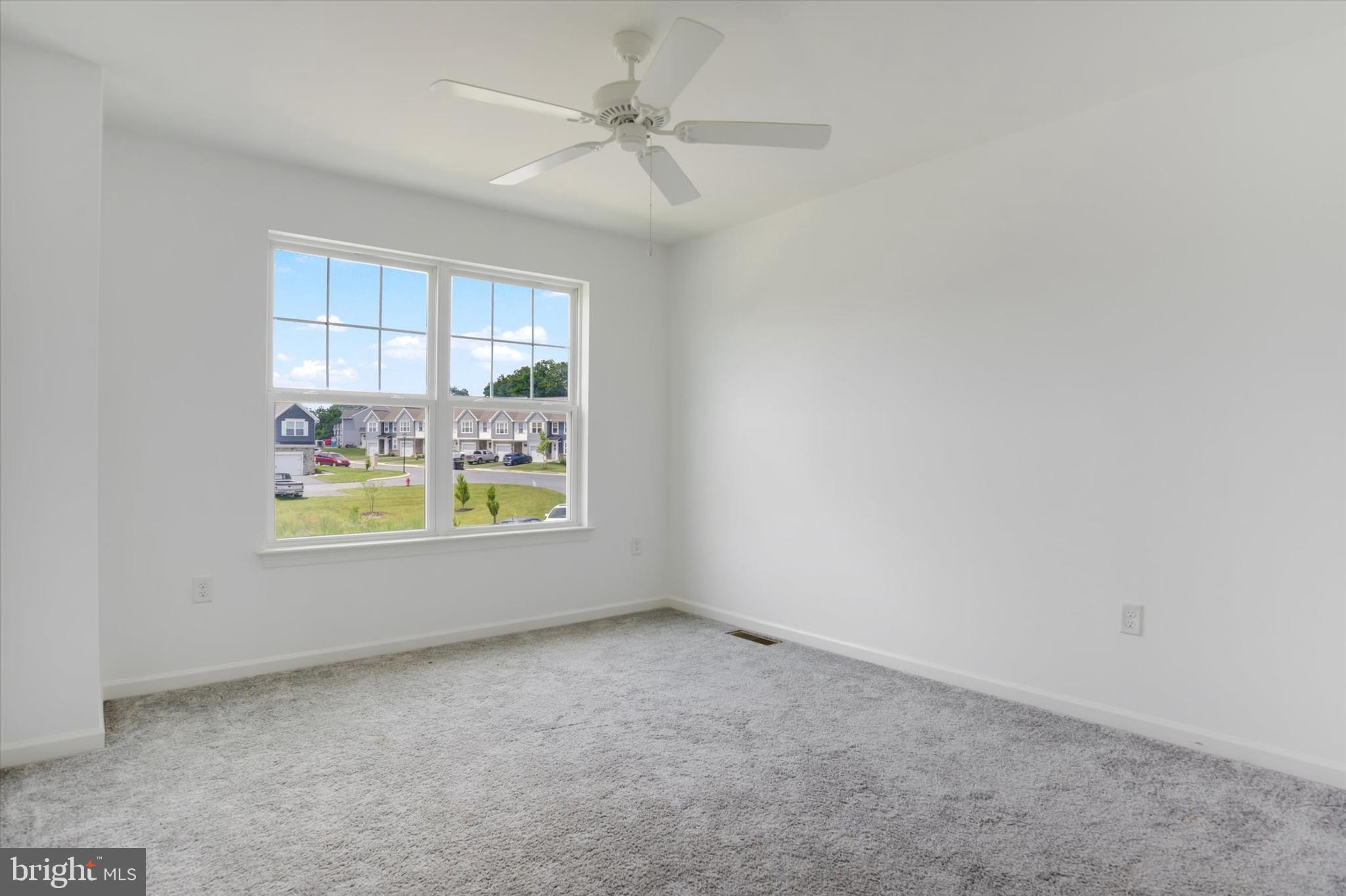 MAYAPPLE WOODS - Residential