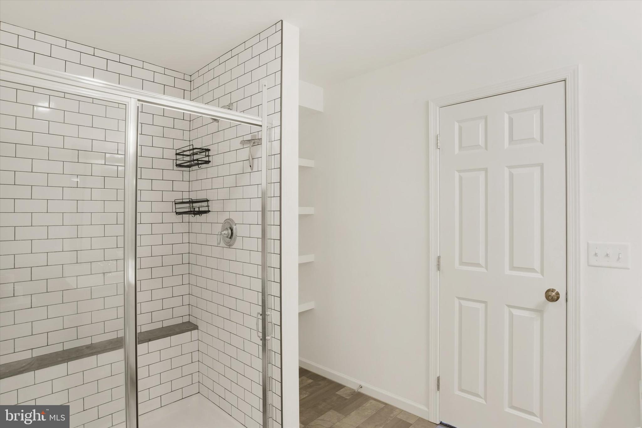 MAYAPPLE WOODS - Residential