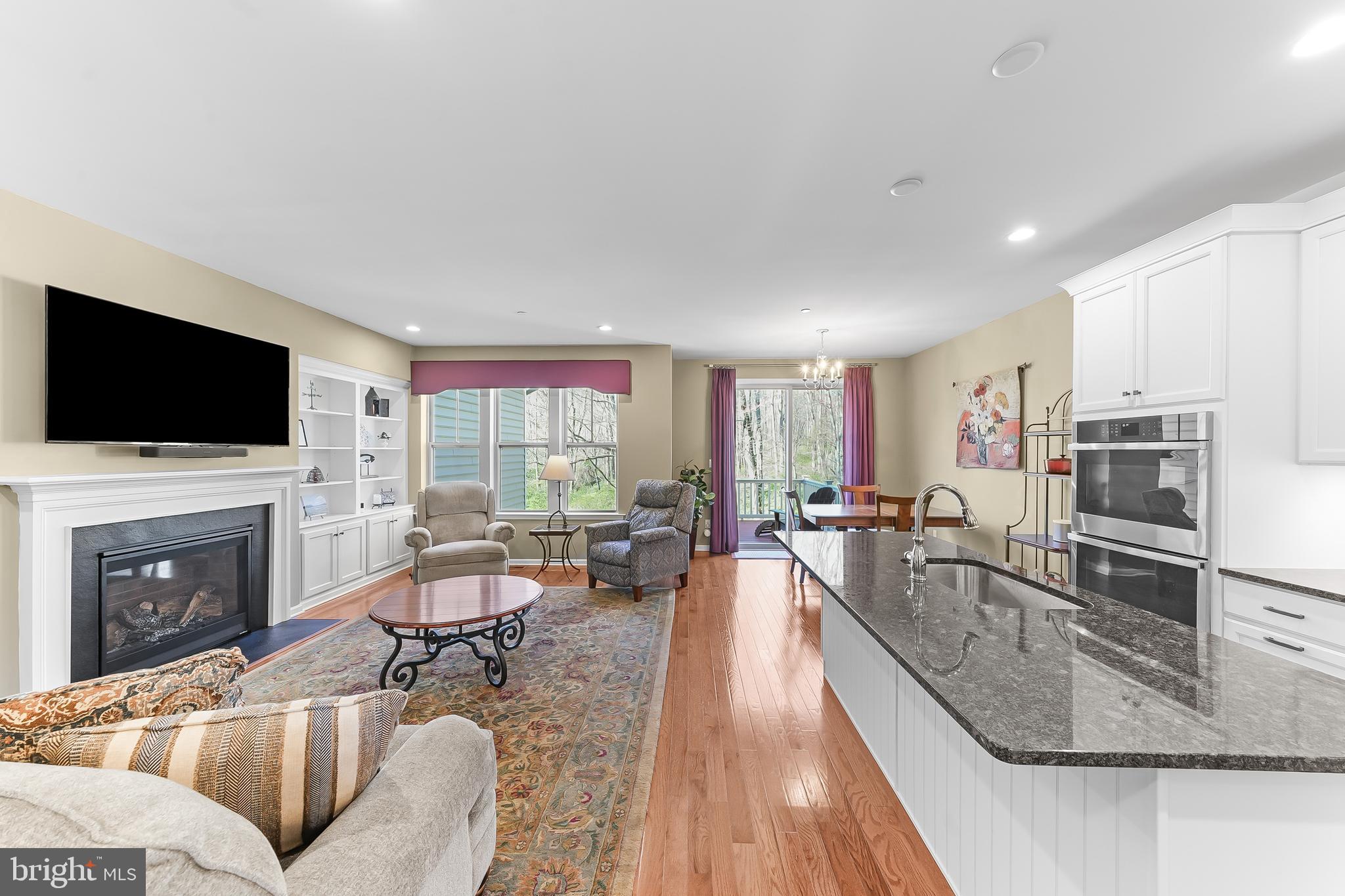 PEMBERTON - Residential