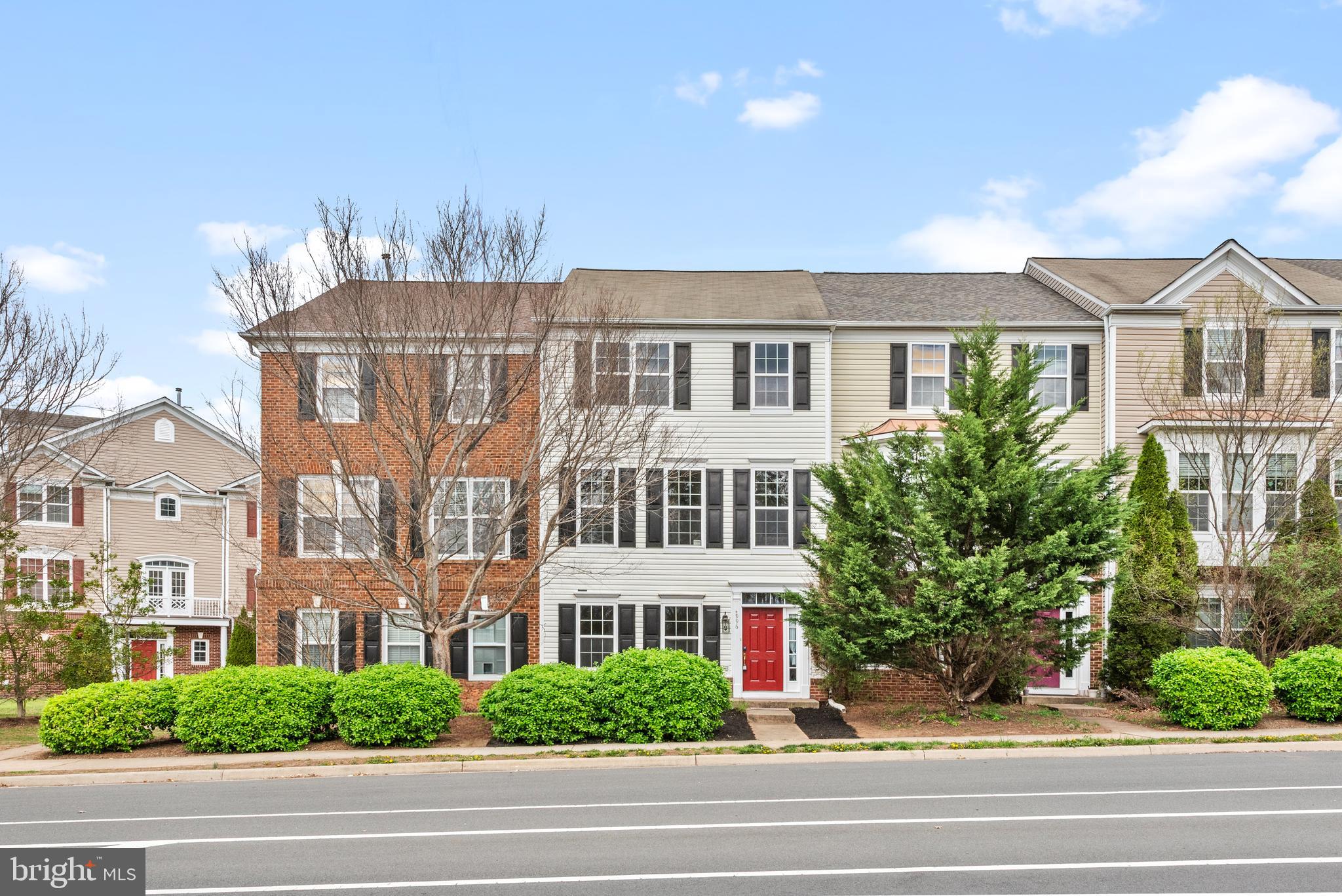 FAIRCREST - Residential