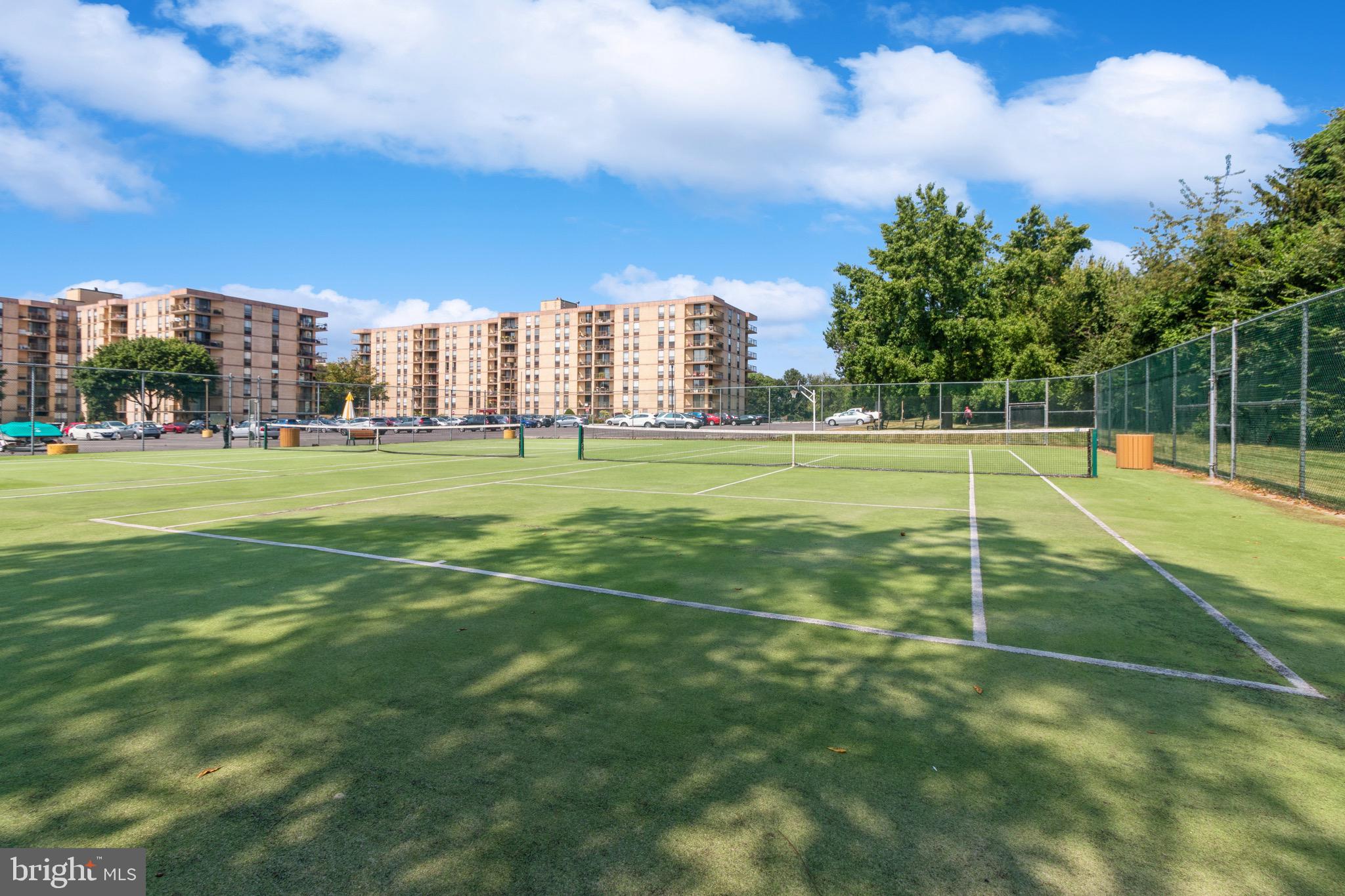 PLYMOUTH HILLS - Residential