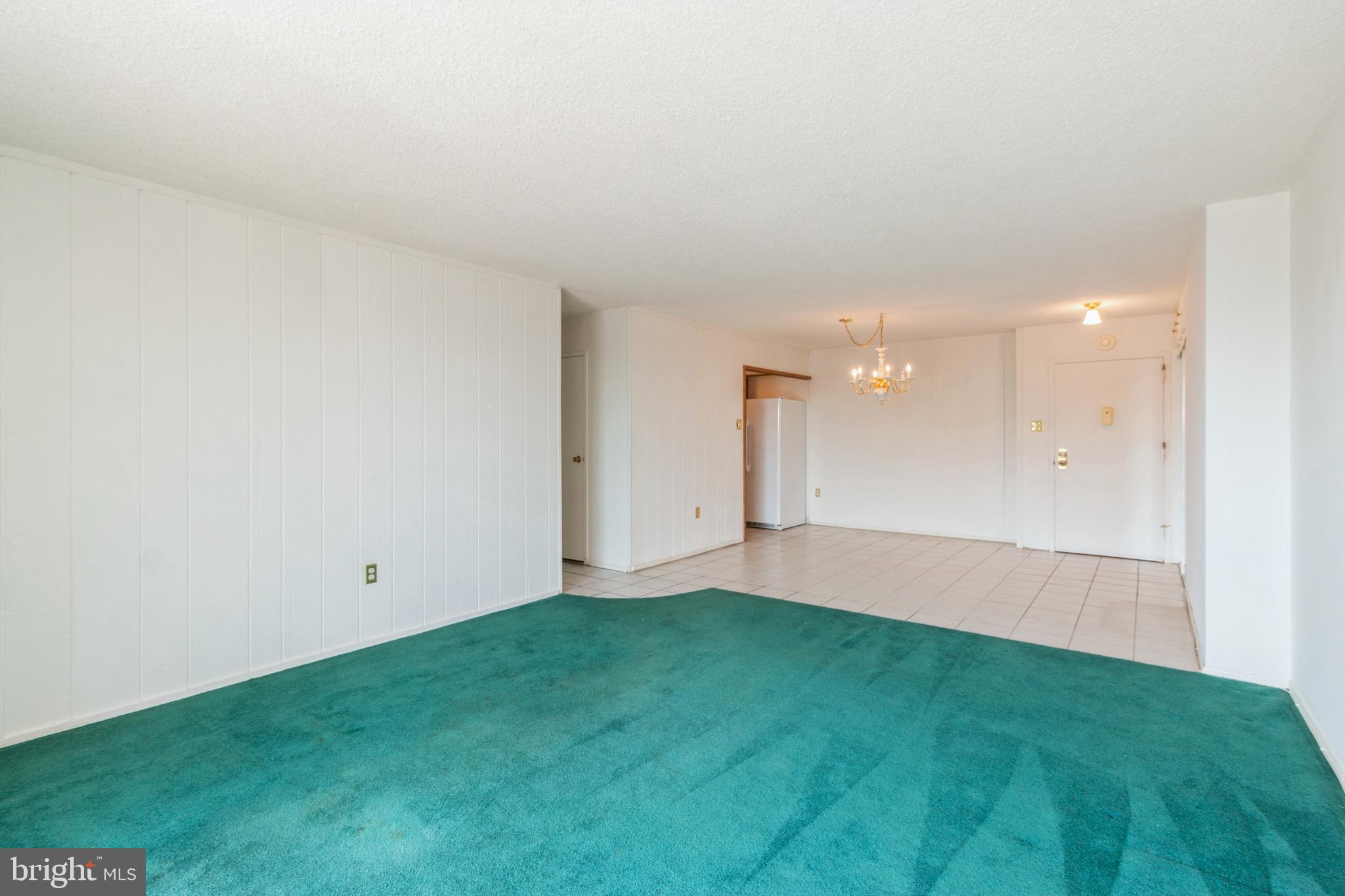 PLYMOUTH HILLS - Residential