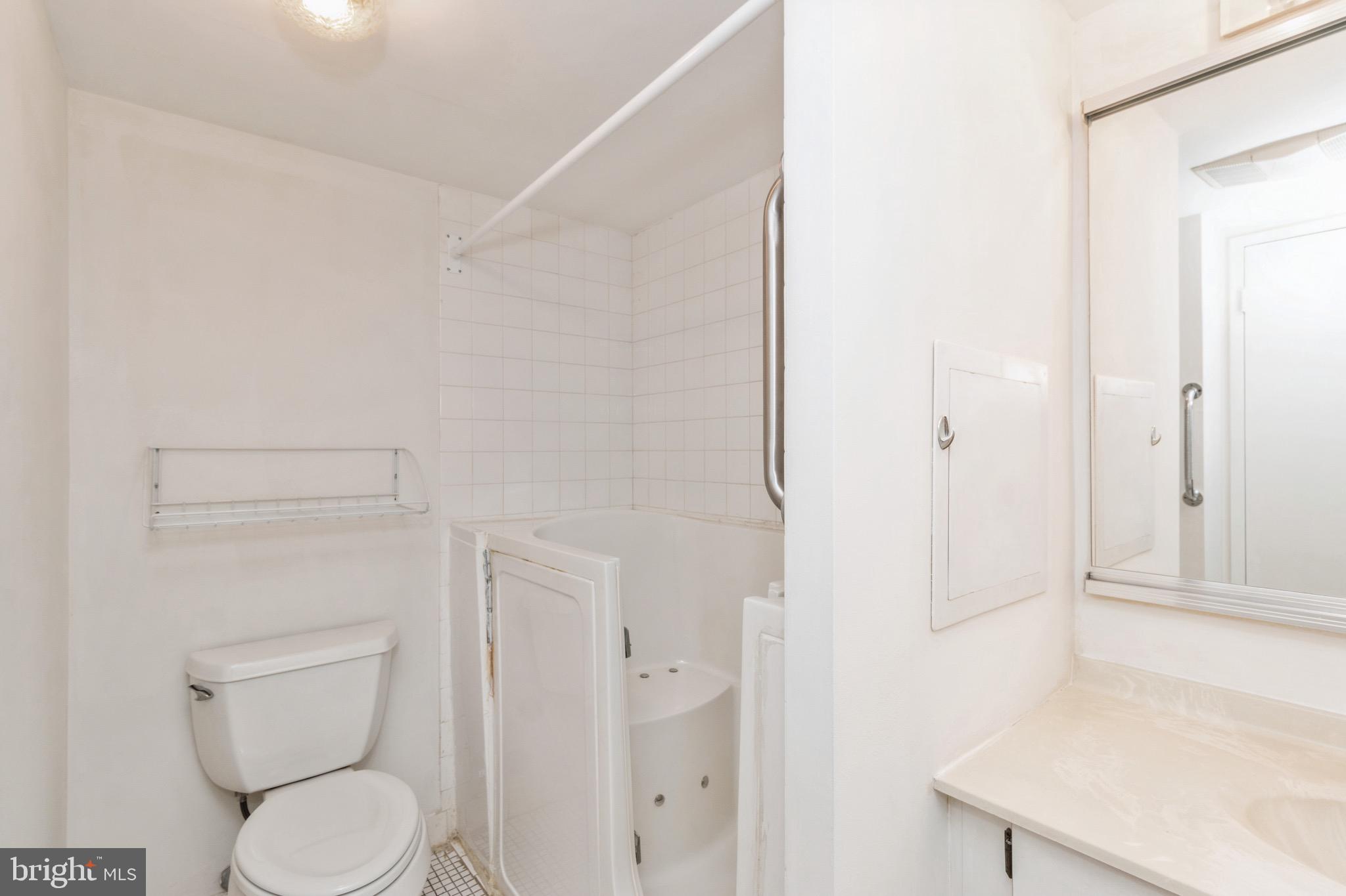 PLYMOUTH HILLS - Residential