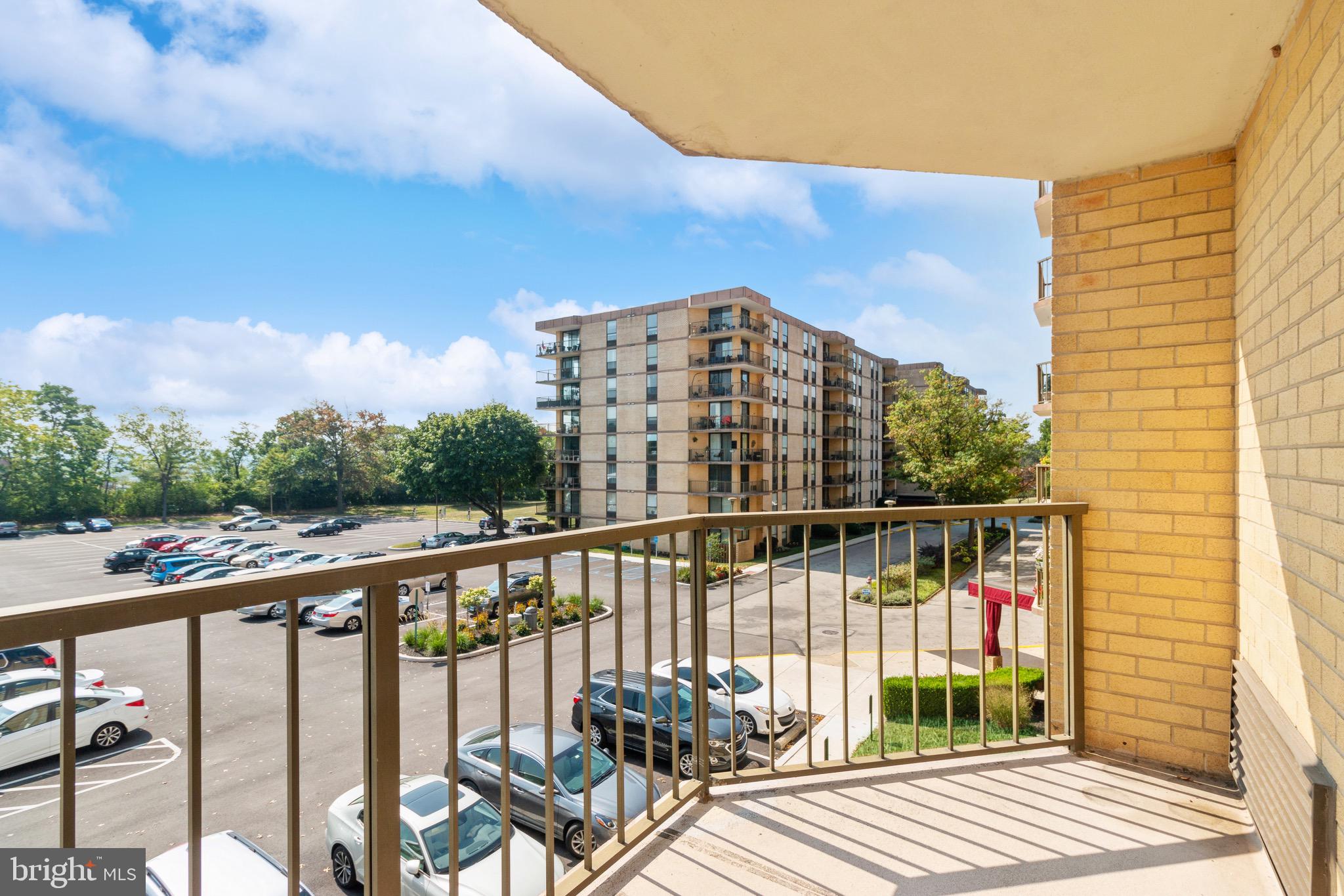 PLYMOUTH HILLS - Residential