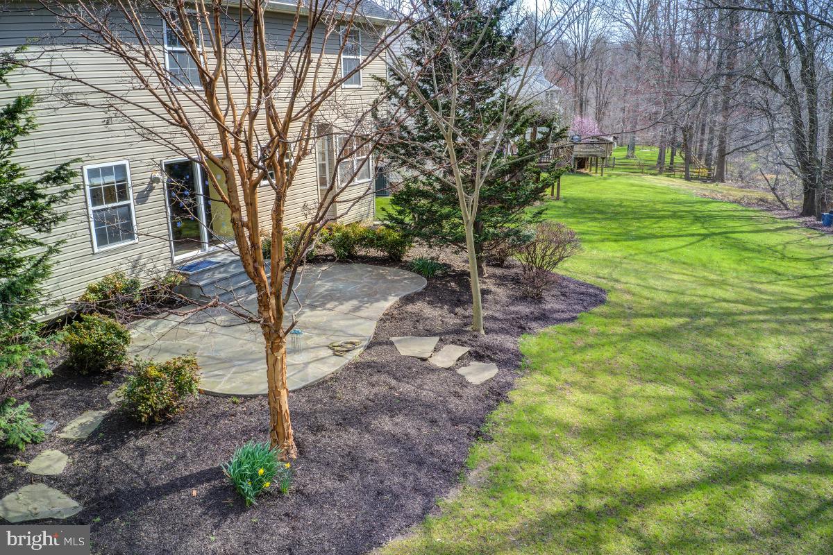 VILLAGE OF BYNUM RUN - Residential