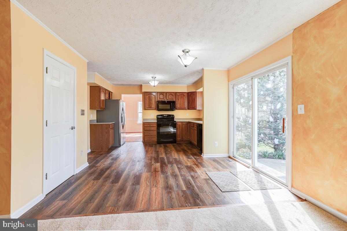 VILLAGE OF BYNUM RUN - Residential