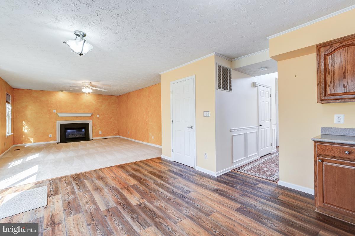 VILLAGE OF BYNUM RUN - Residential