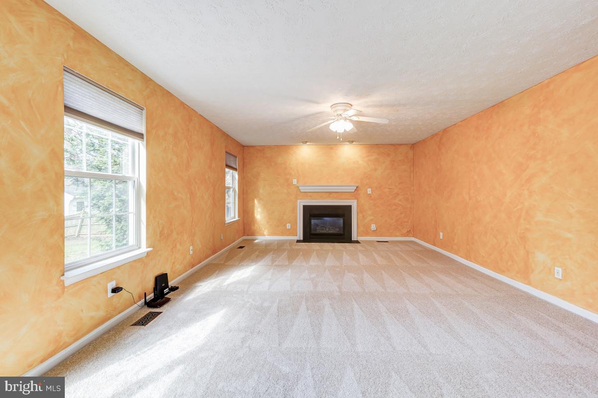 VILLAGE OF BYNUM RUN - Residential