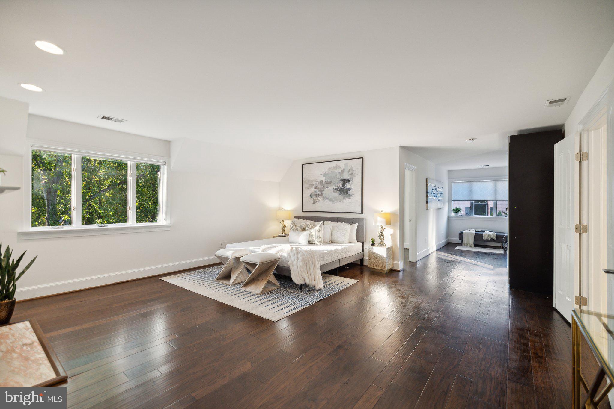 POTOMAC ESTATES - Residential