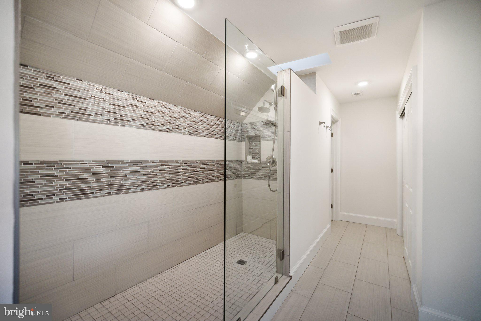 POTOMAC ESTATES - Residential