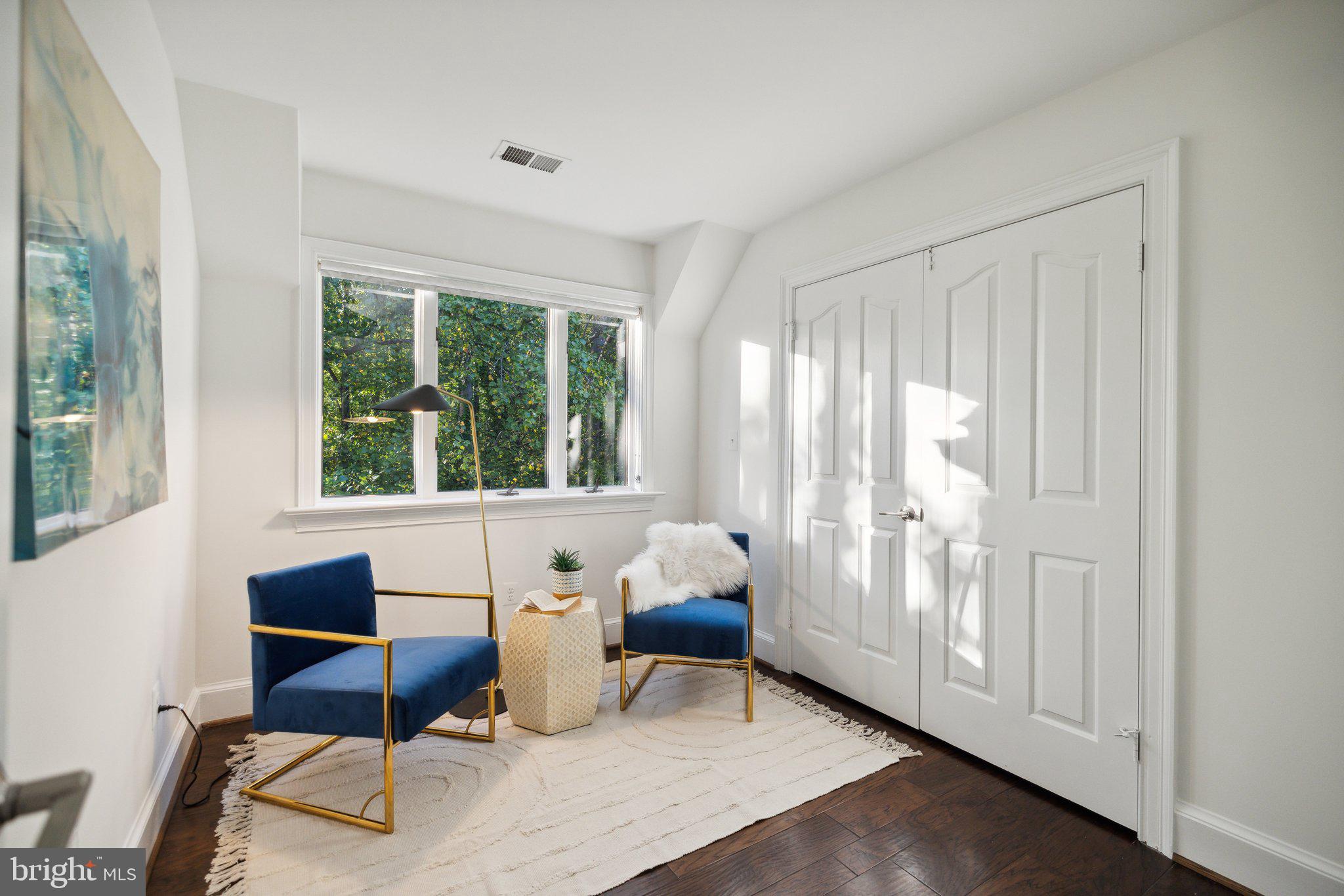 POTOMAC ESTATES - Residential