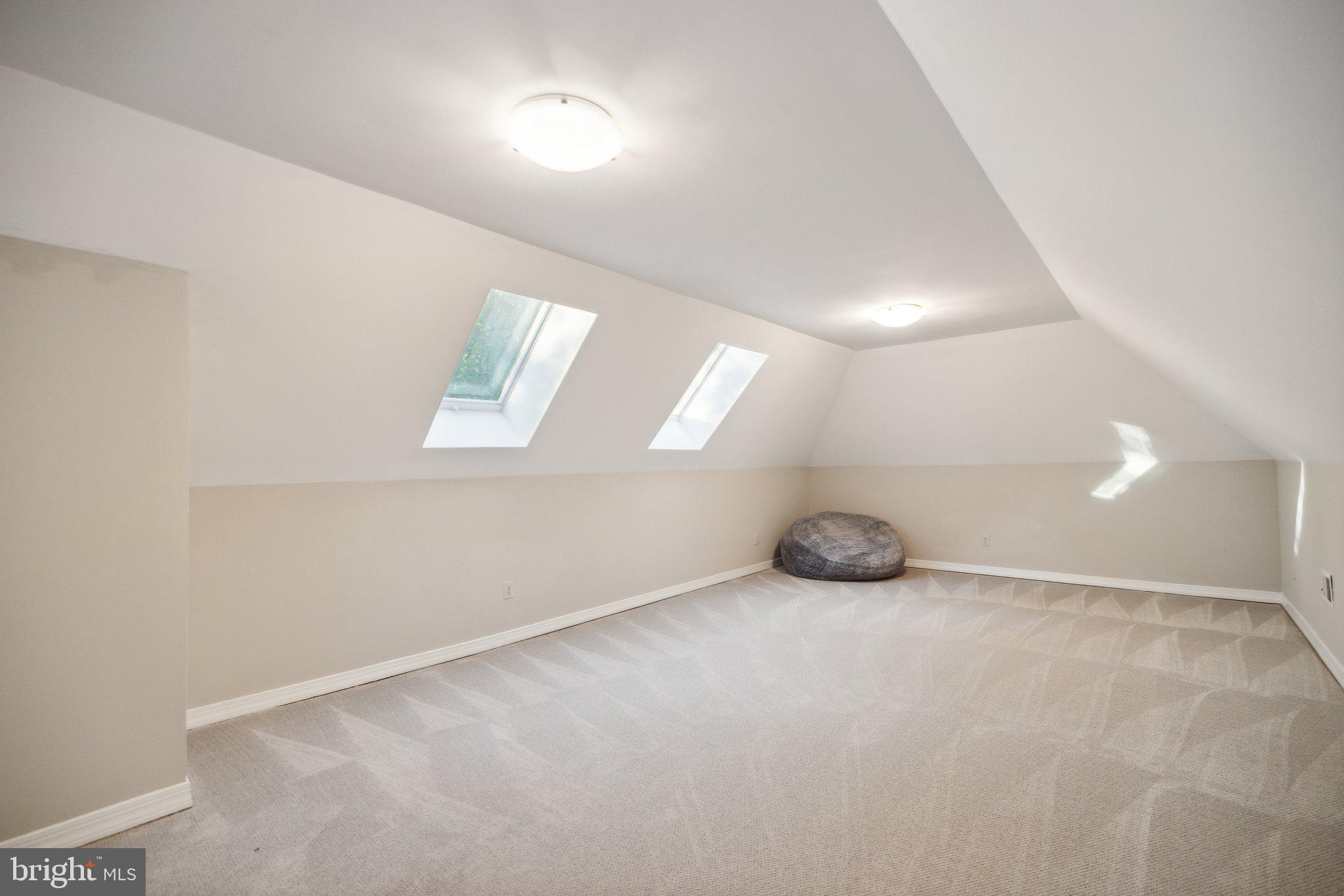 POTOMAC ESTATES - Residential