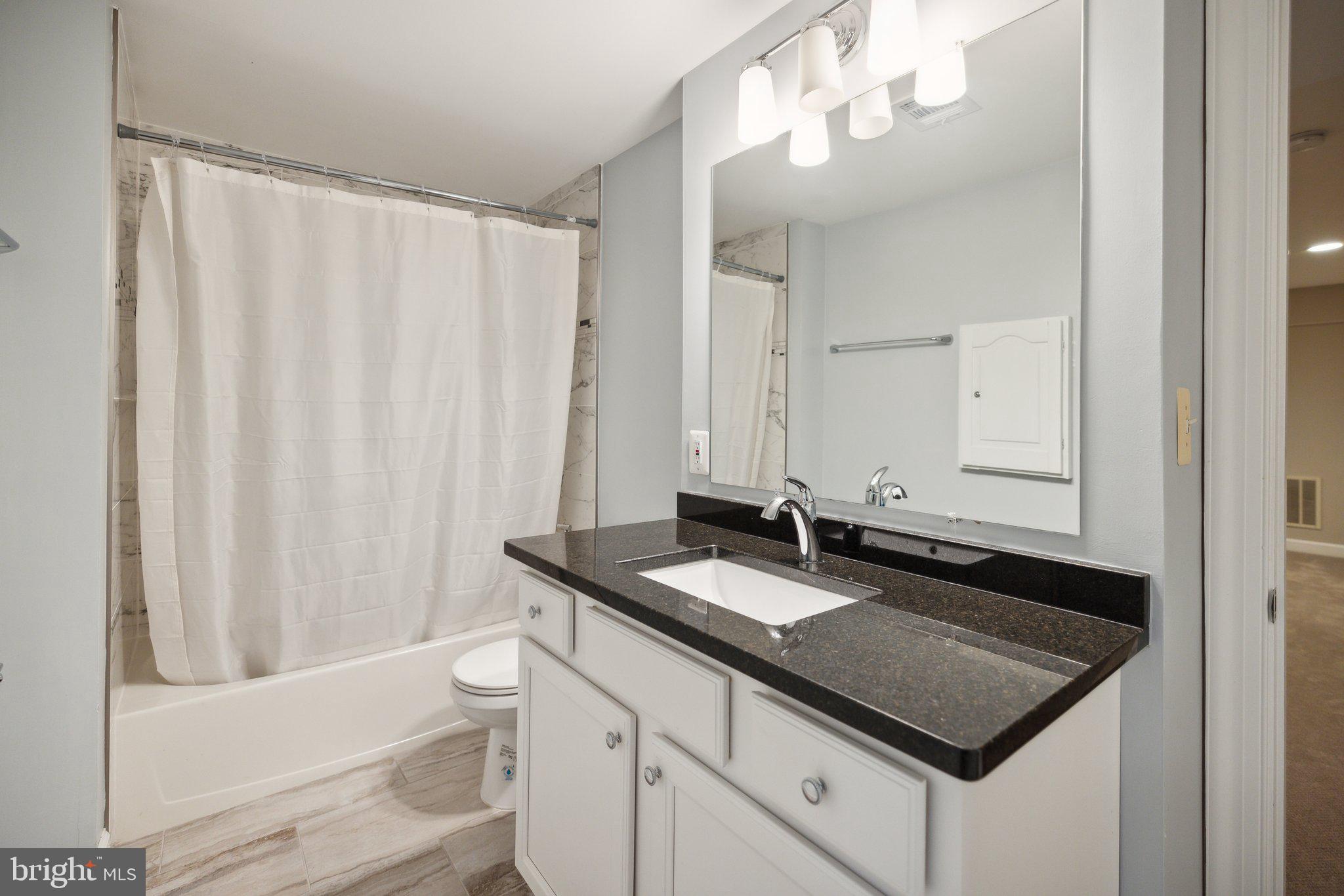 POTOMAC ESTATES - Residential