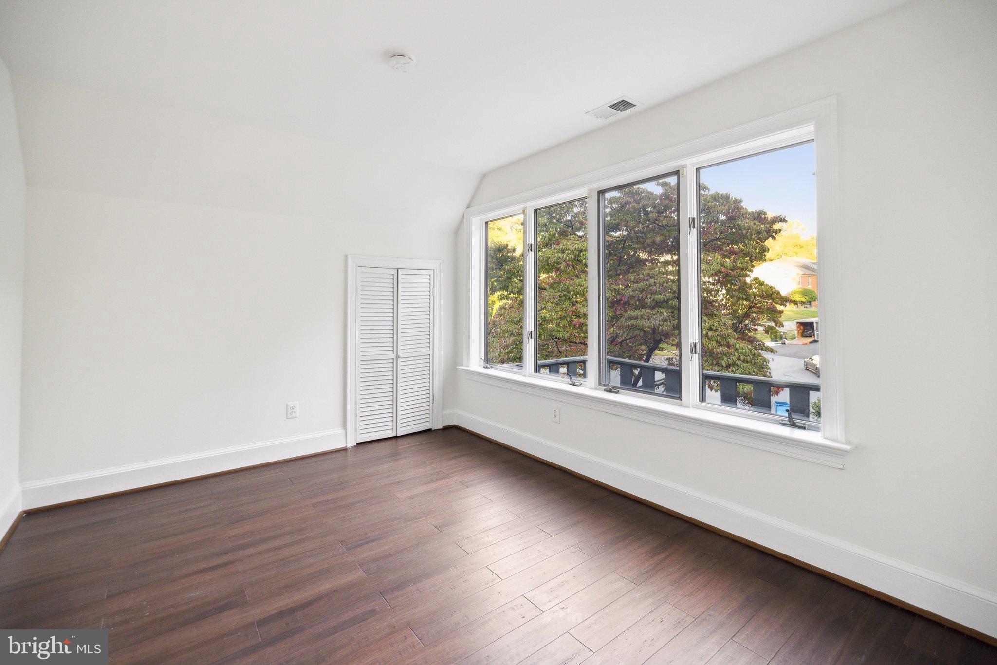 POTOMAC ESTATES - Residential