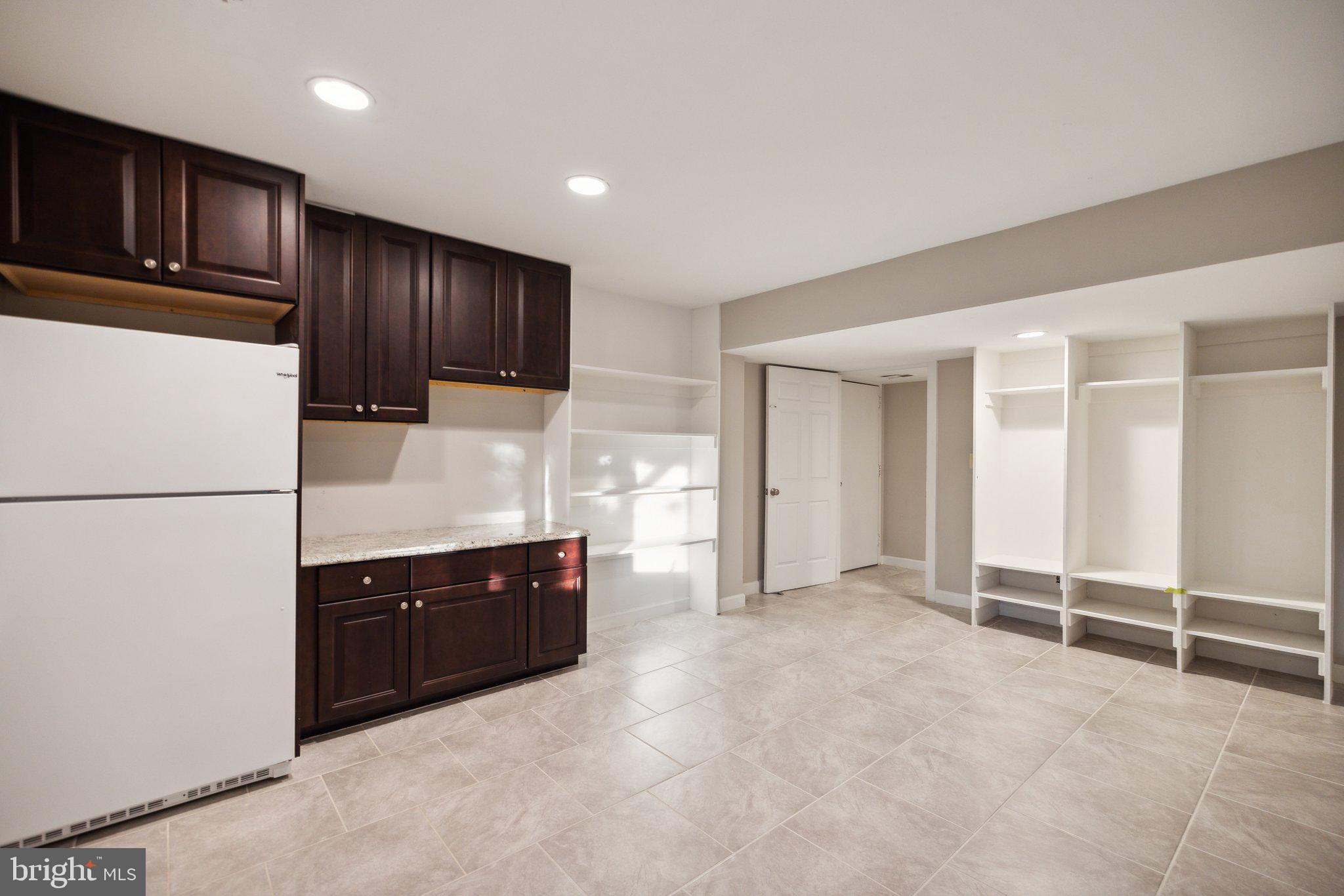 POTOMAC ESTATES - Residential