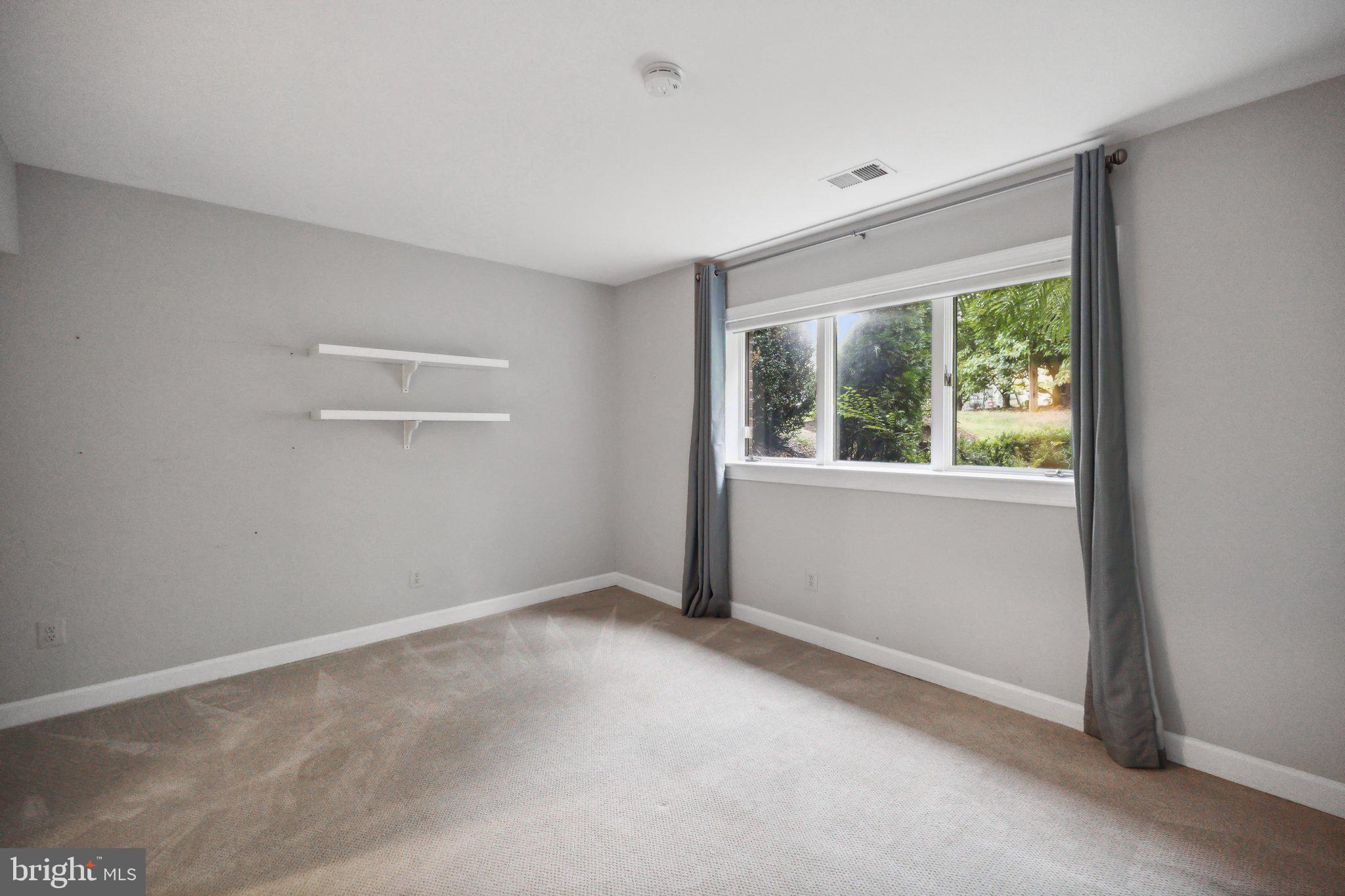 POTOMAC ESTATES - Residential