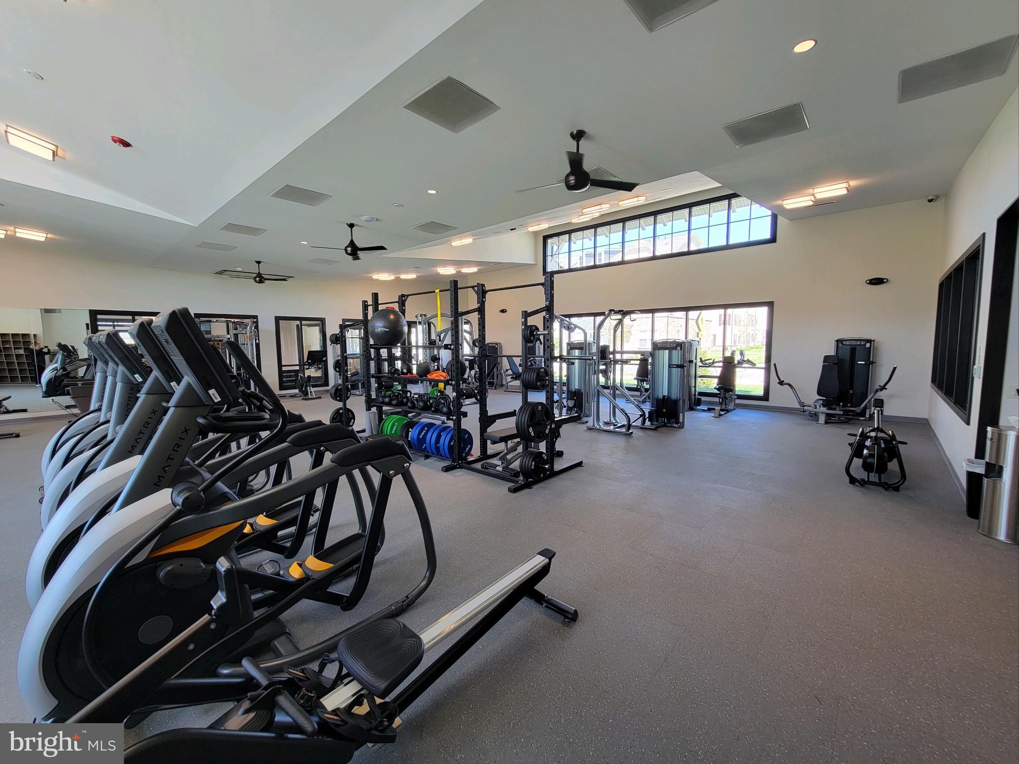 STONE BARN VILLAGE - Residential Lease