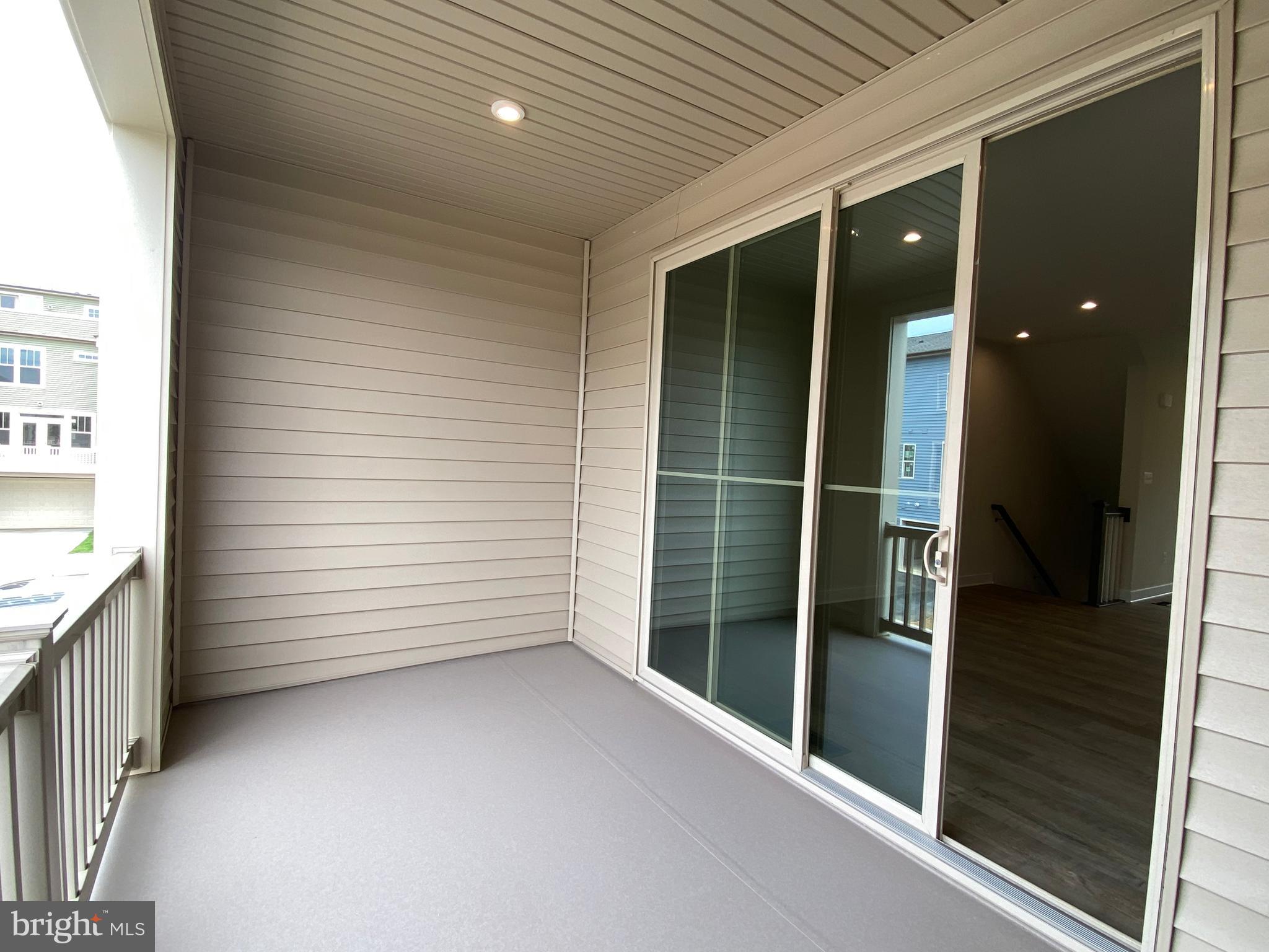 STONE BARN VILLAGE - Residential Lease