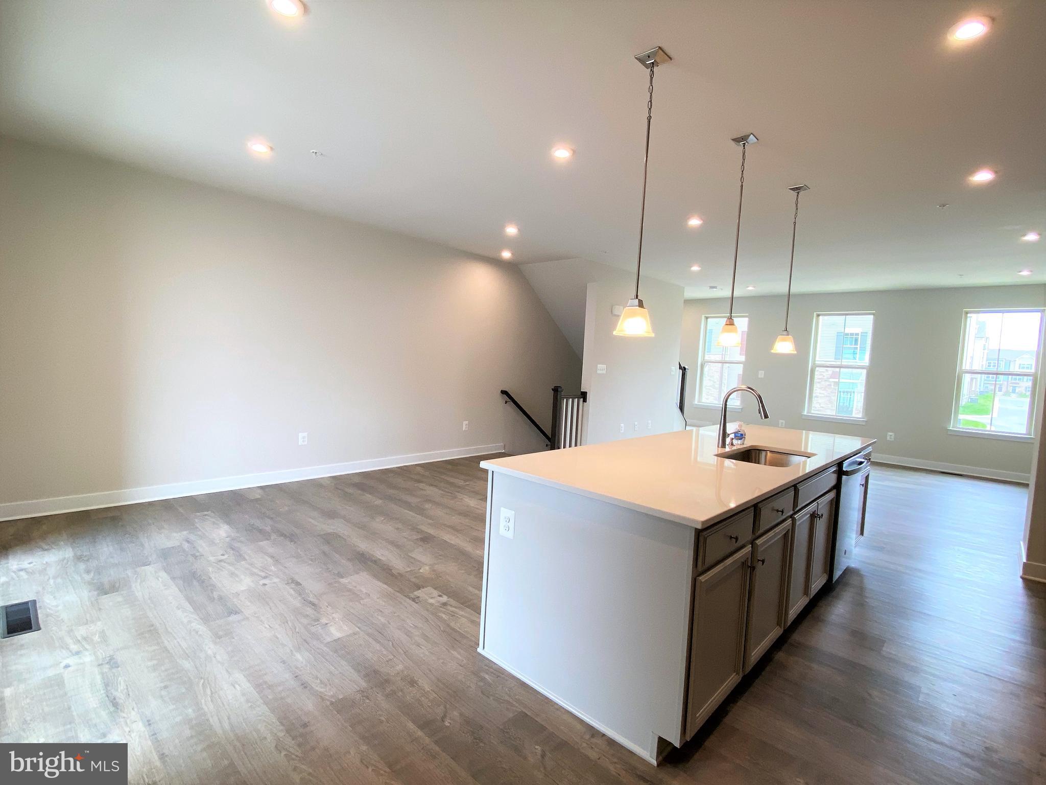 STONE BARN VILLAGE - Residential Lease