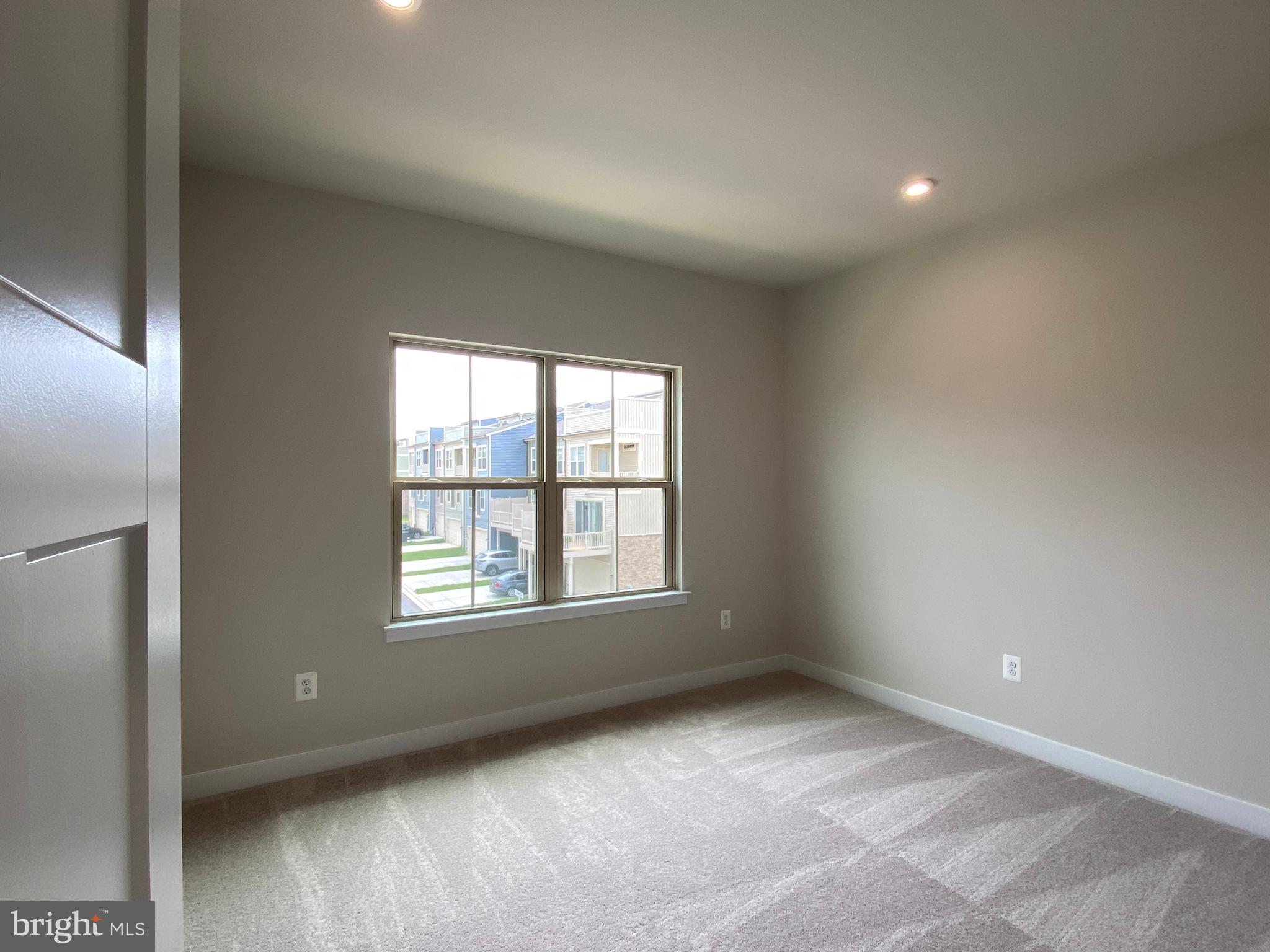 STONE BARN VILLAGE - Residential Lease