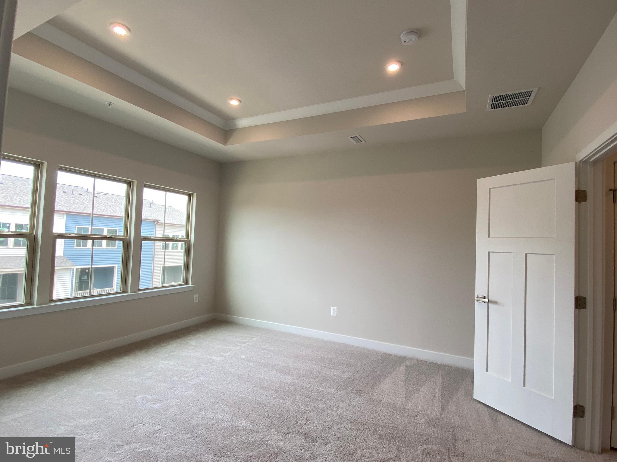 STONE BARN VILLAGE - Residential Lease