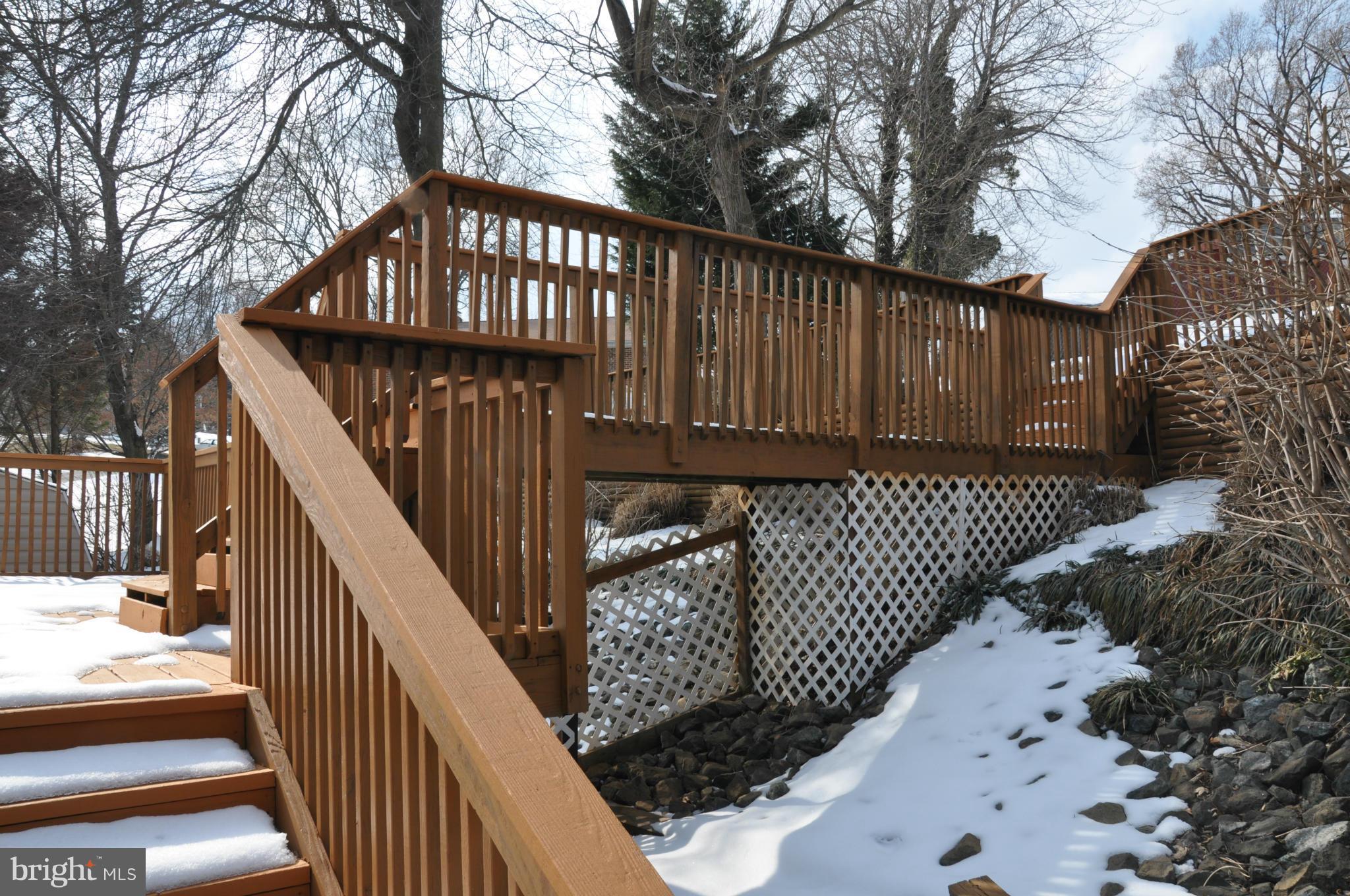 NORTH CHESAPEAKE BEACH - Residential