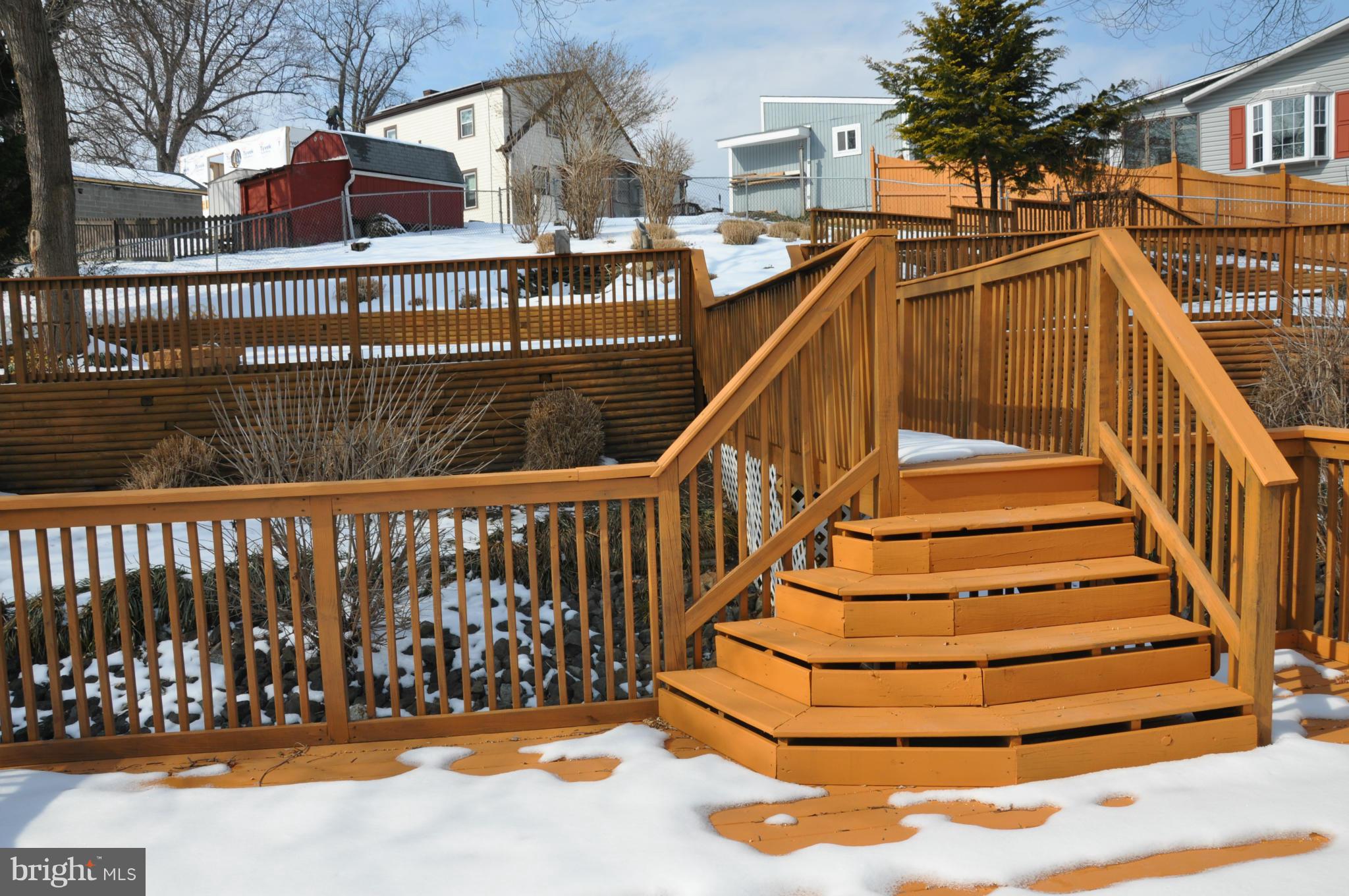 NORTH CHESAPEAKE BEACH - Residential