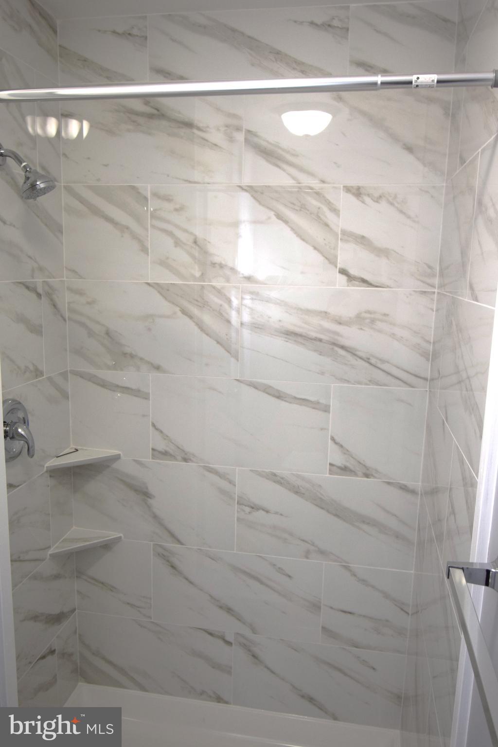 HEATHERFIELD - Residential