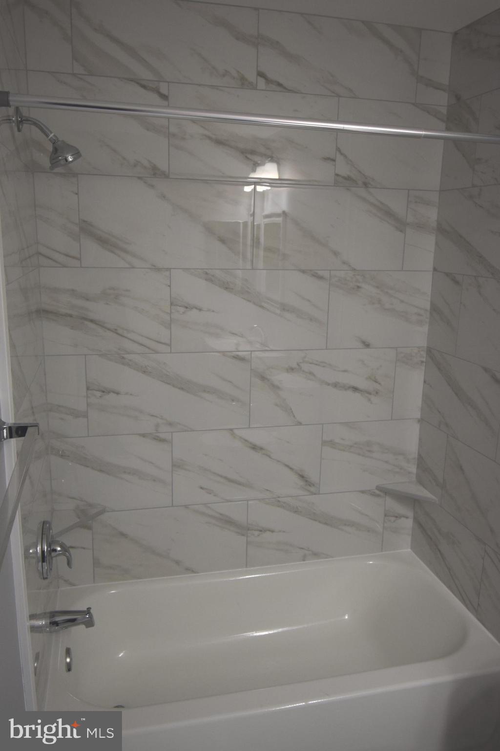 HEATHERFIELD - Residential