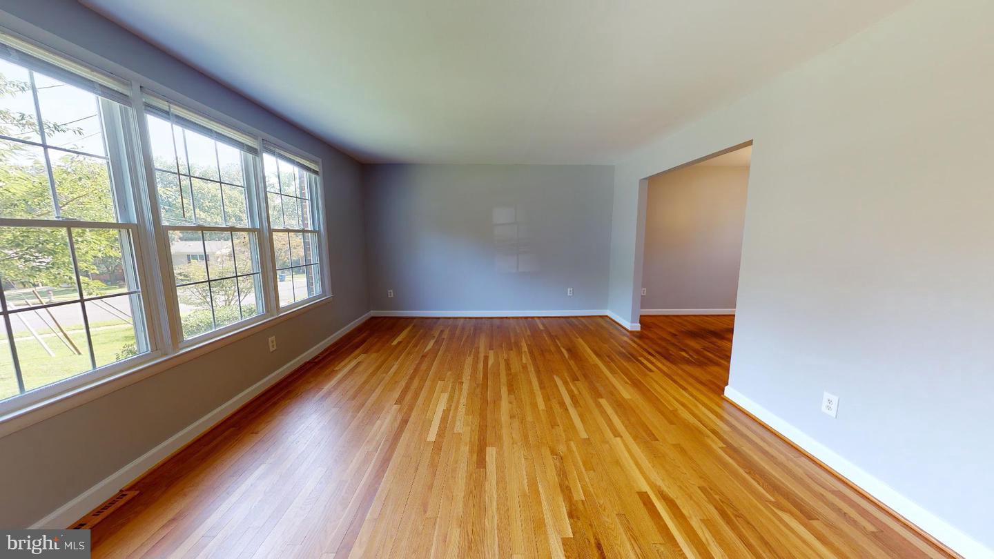 2527 BULL RUN COURT