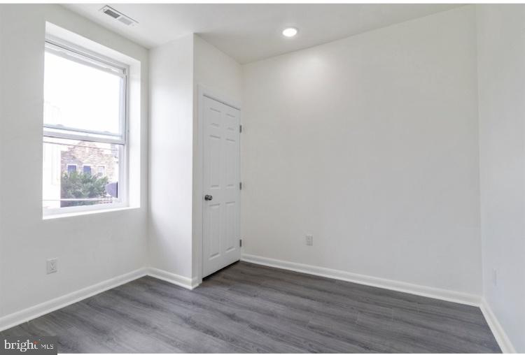 PHILADELPHIA (NORTH) - Residential Income