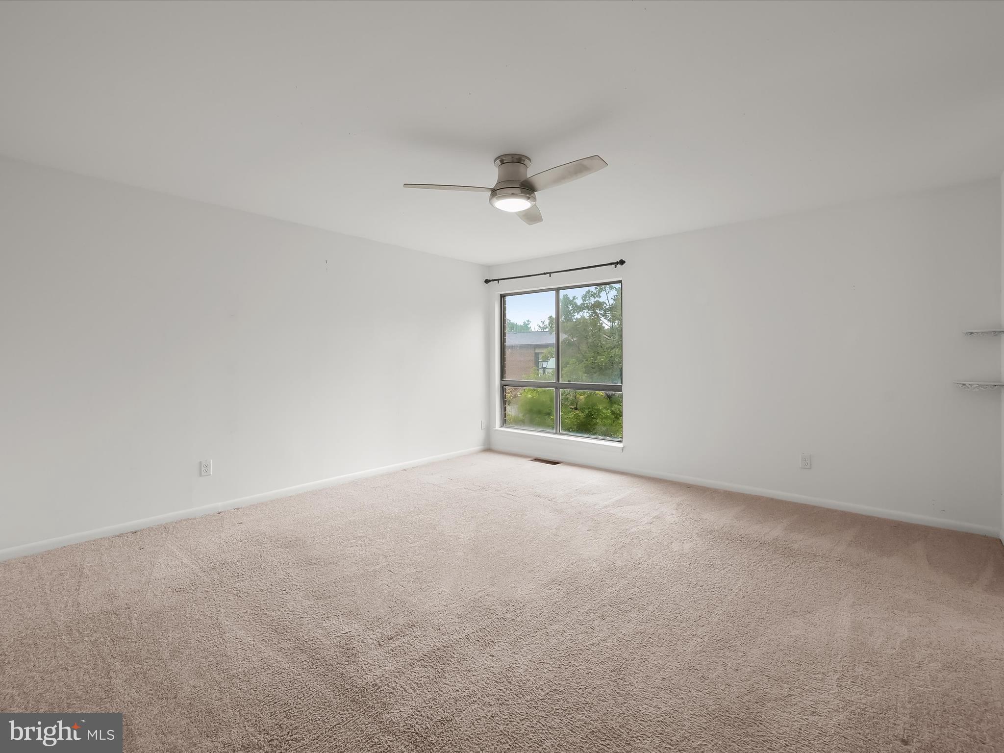 ANNEN WOODS - Residential