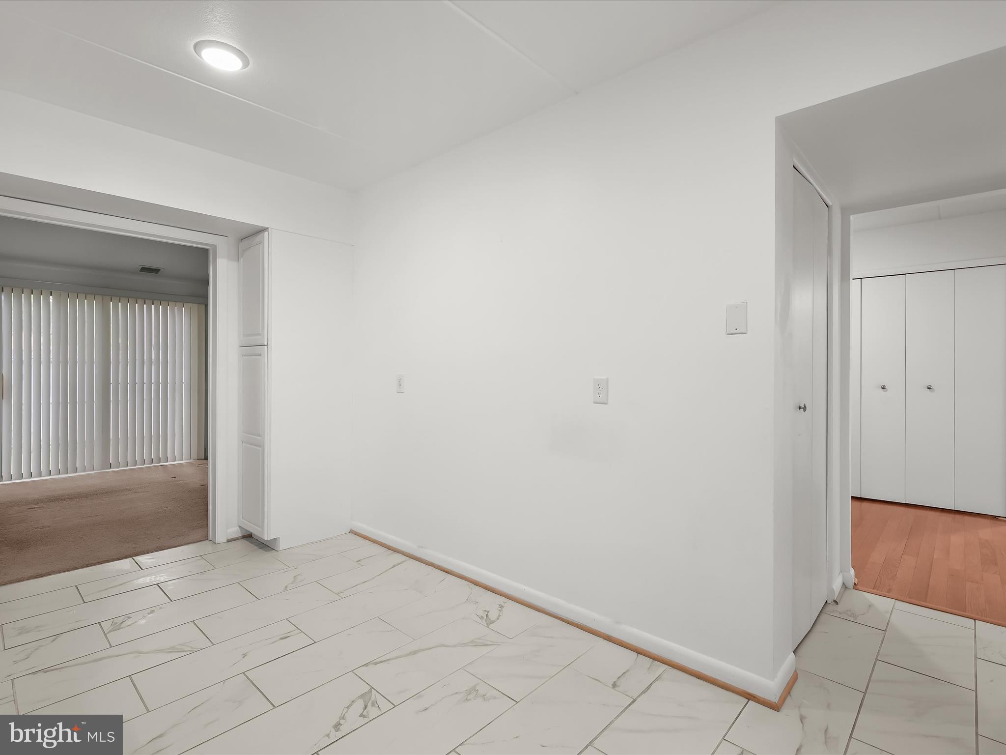 ANNEN WOODS - Residential