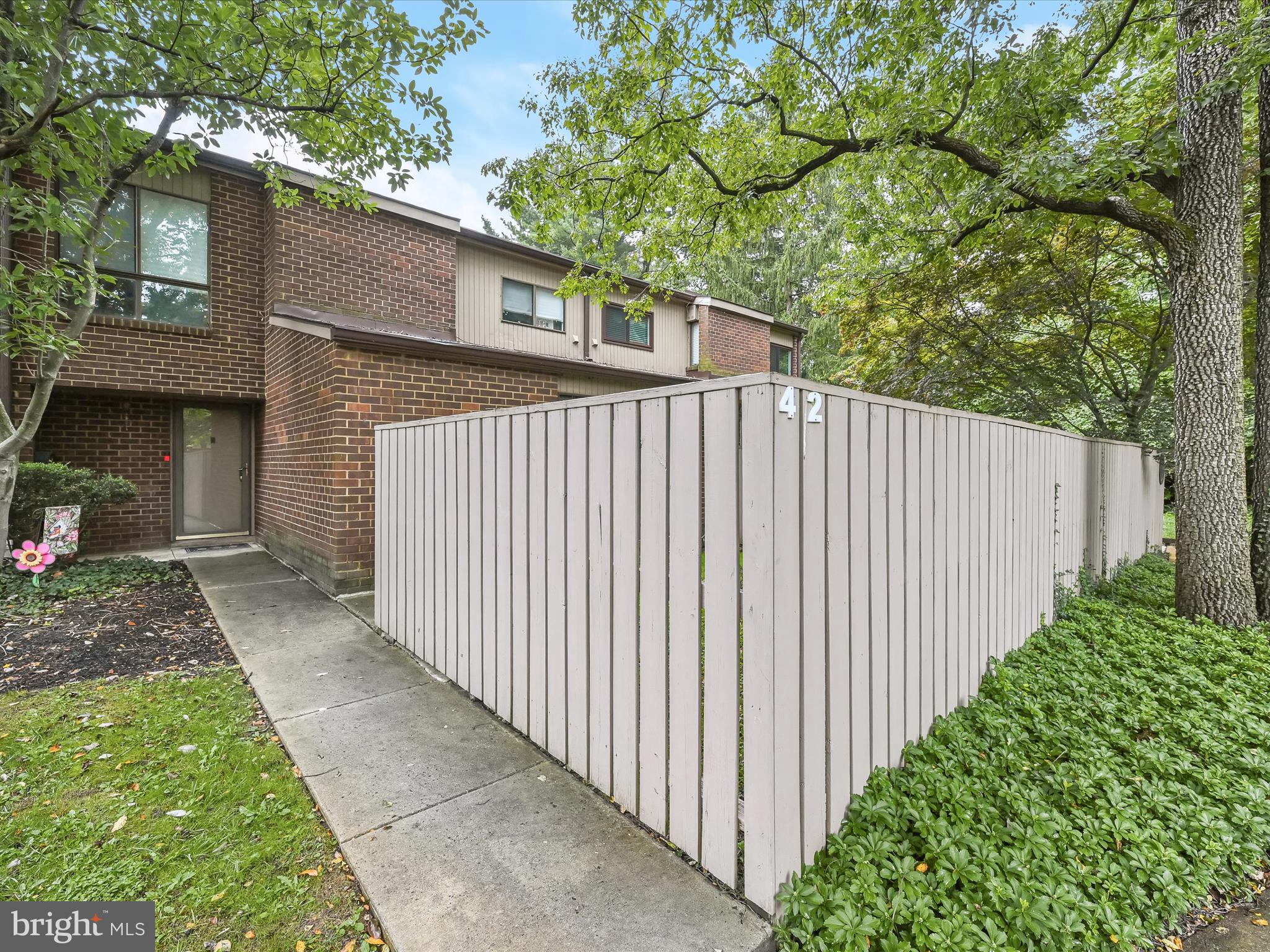 ANNEN WOODS - Residential