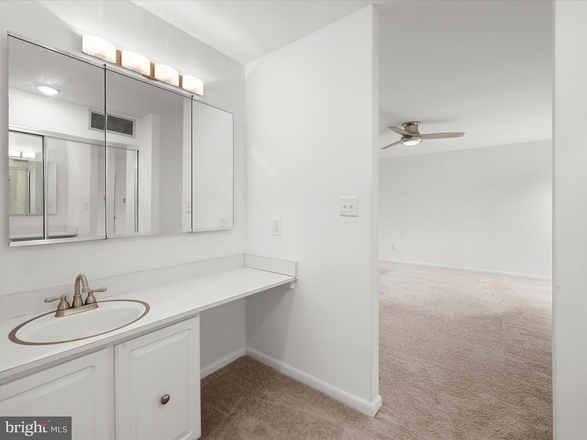 ANNEN WOODS - Residential