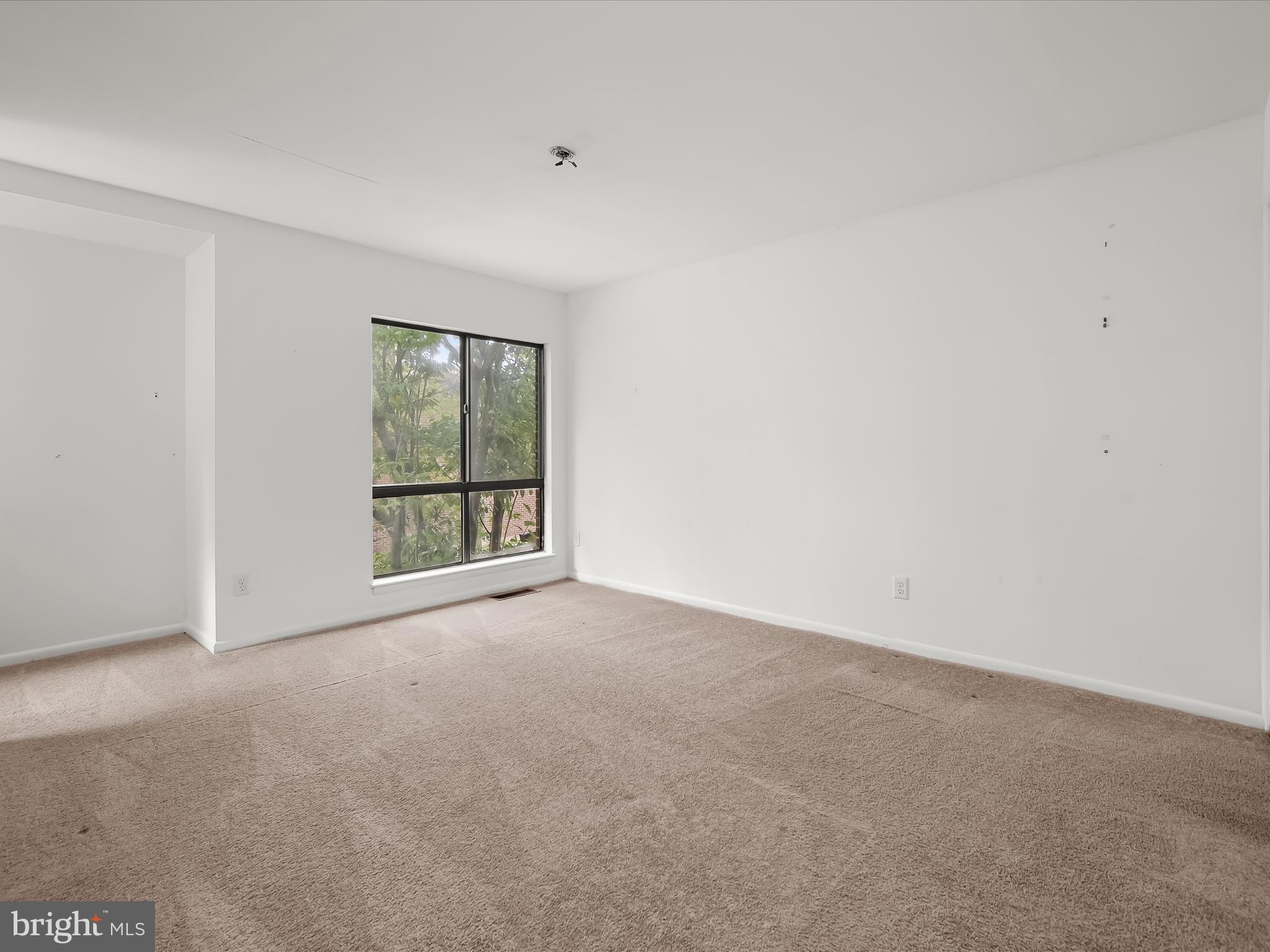 ANNEN WOODS - Residential