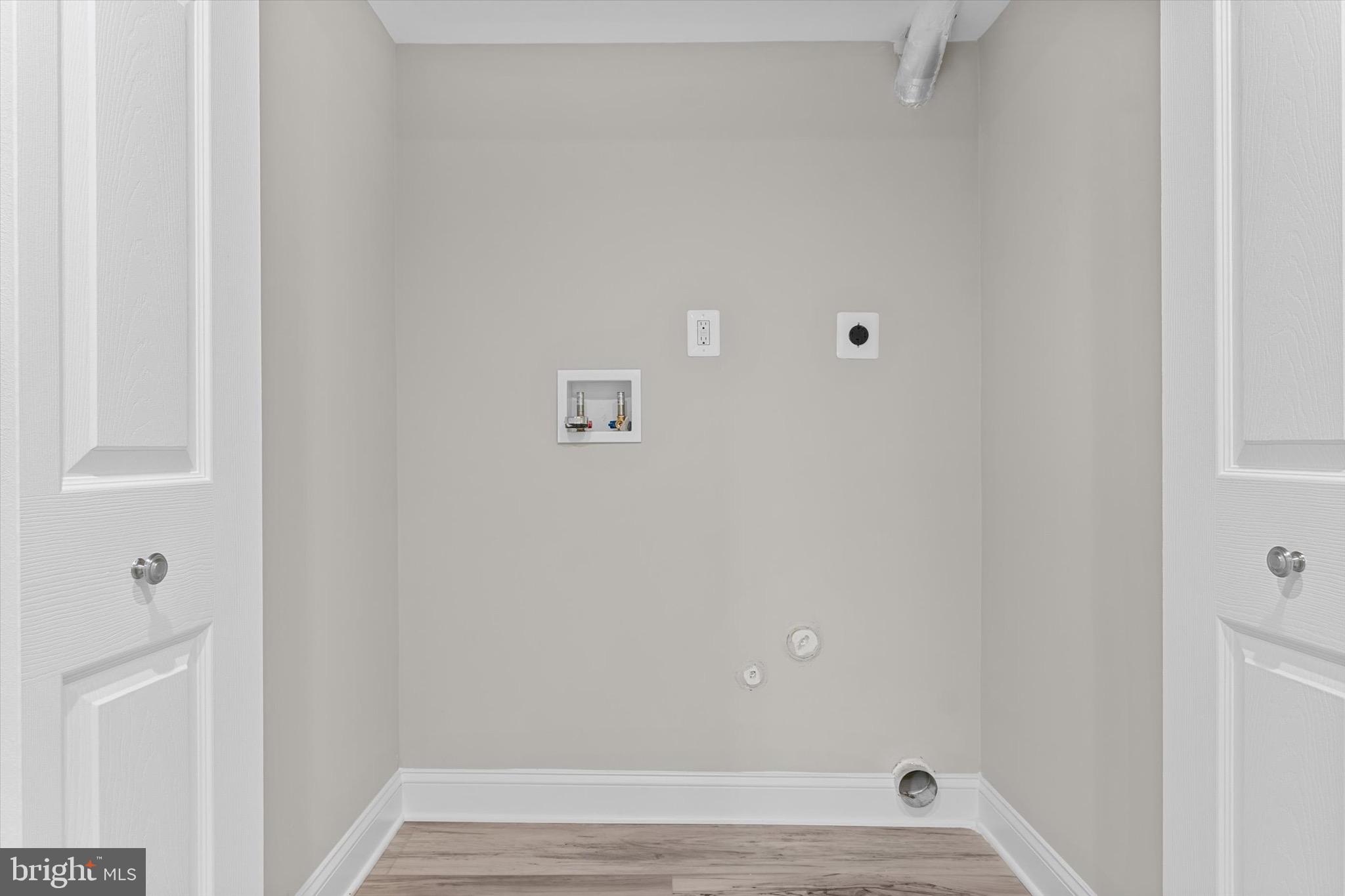 LACEY FOREST - Residential