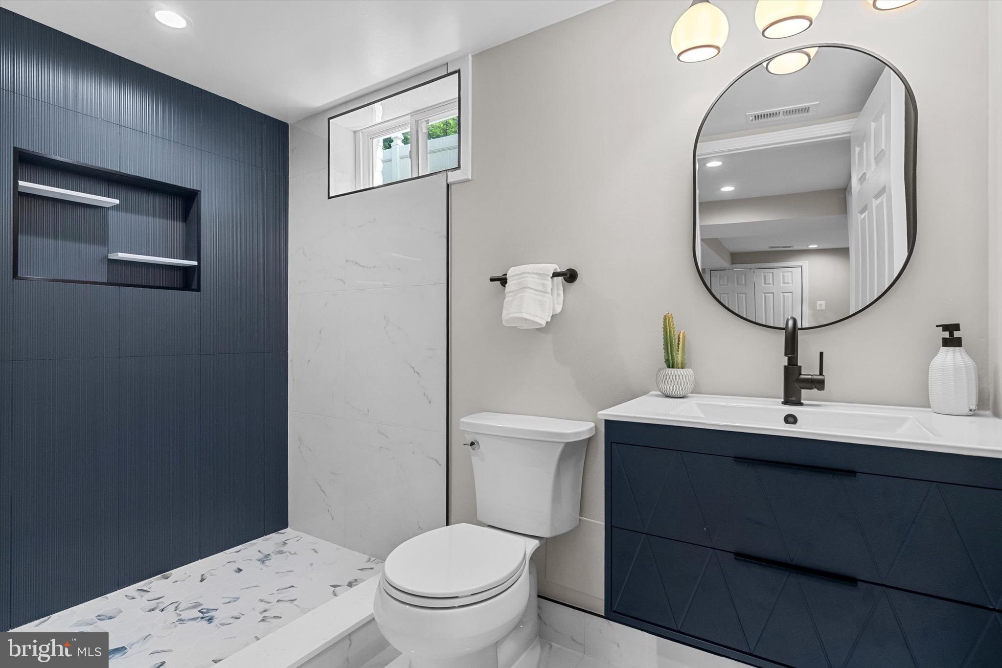 LACEY FOREST - Residential