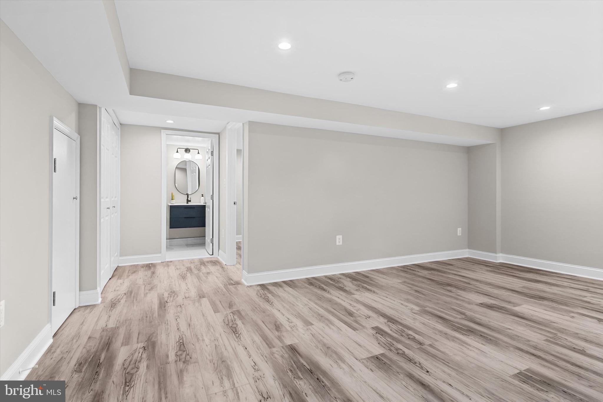 LACEY FOREST - Residential